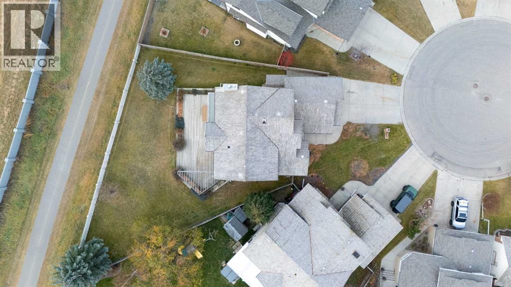 Single Family House for Sale in  Woodbriar Place SW Woodbine Calgary 