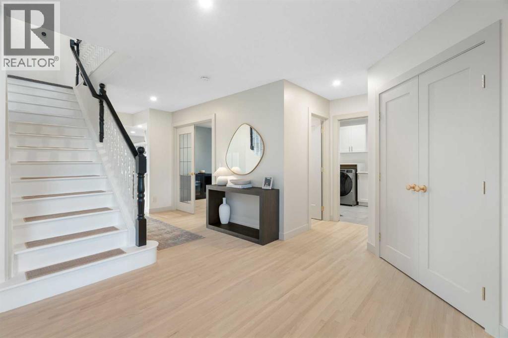 Single Family House for Sale in  Woodbriar Place SW Woodbine Calgary 