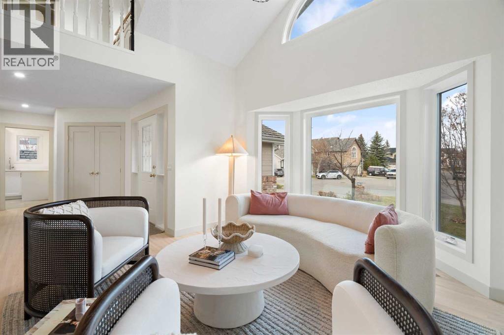 Single Family House for Sale in  Woodbriar Place SW Woodbine Calgary 