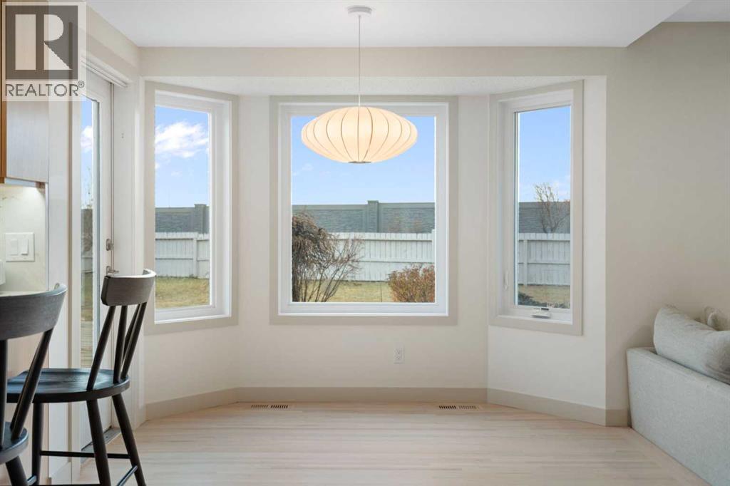 Single Family House for Sale in  Woodbriar Place SW Woodbine Calgary 