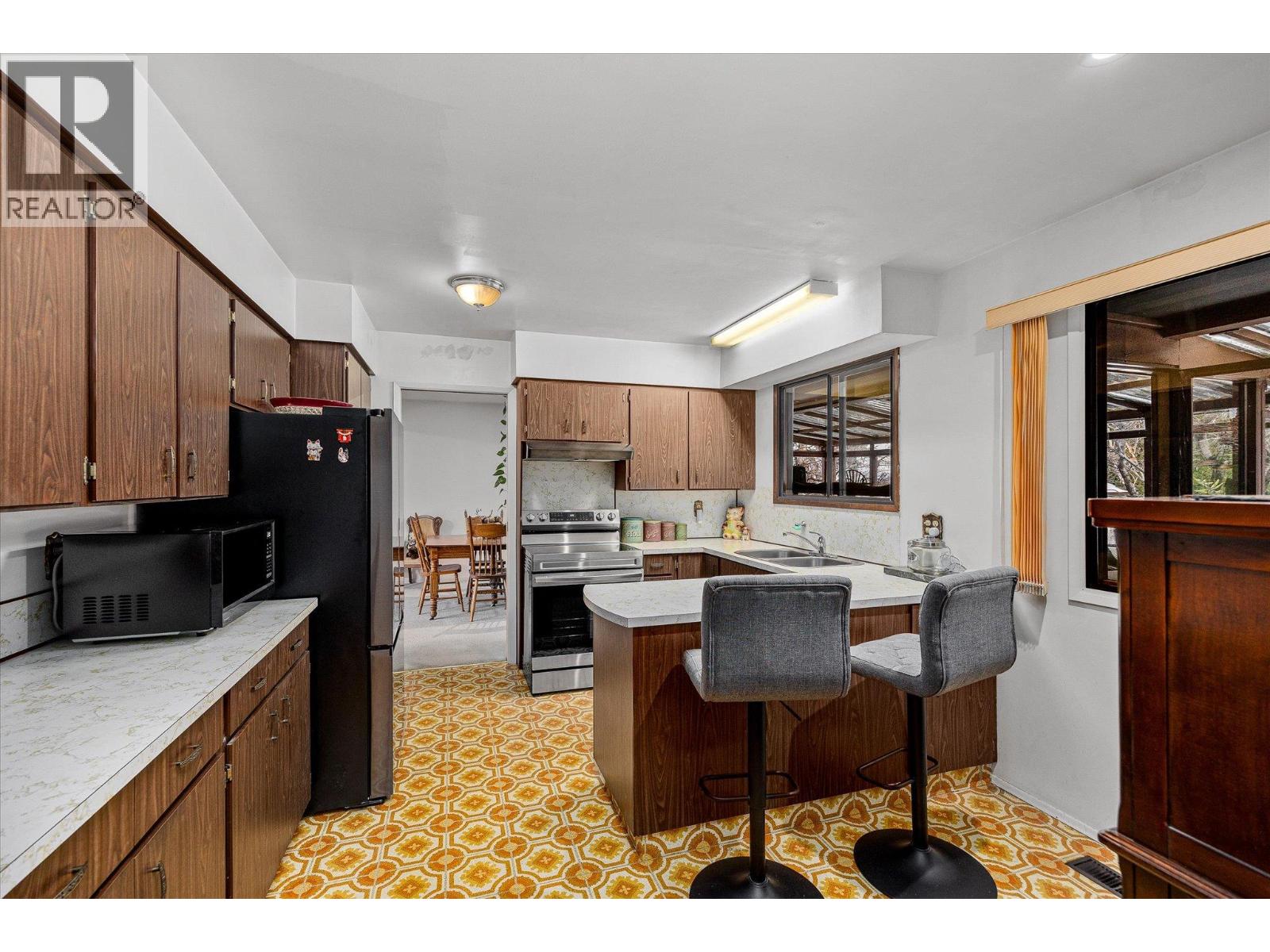  2425 Collingwood Road, West Kelowna