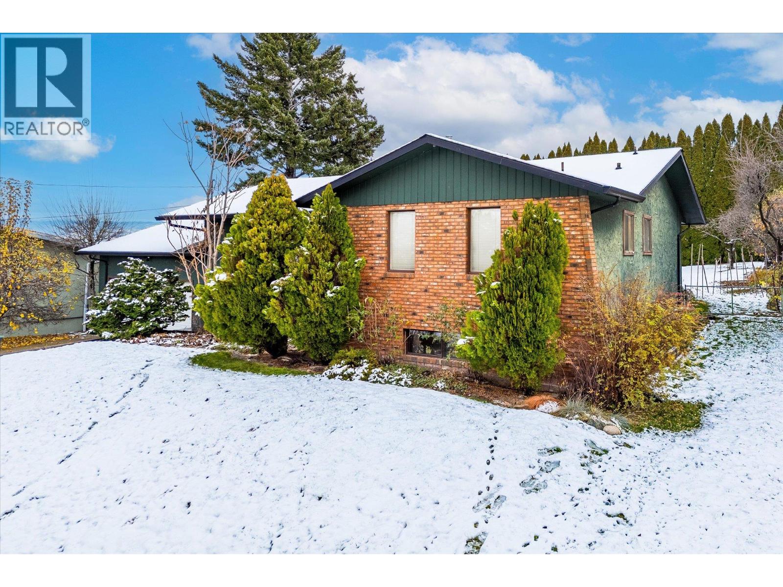  2425 Collingwood Road, West Kelowna