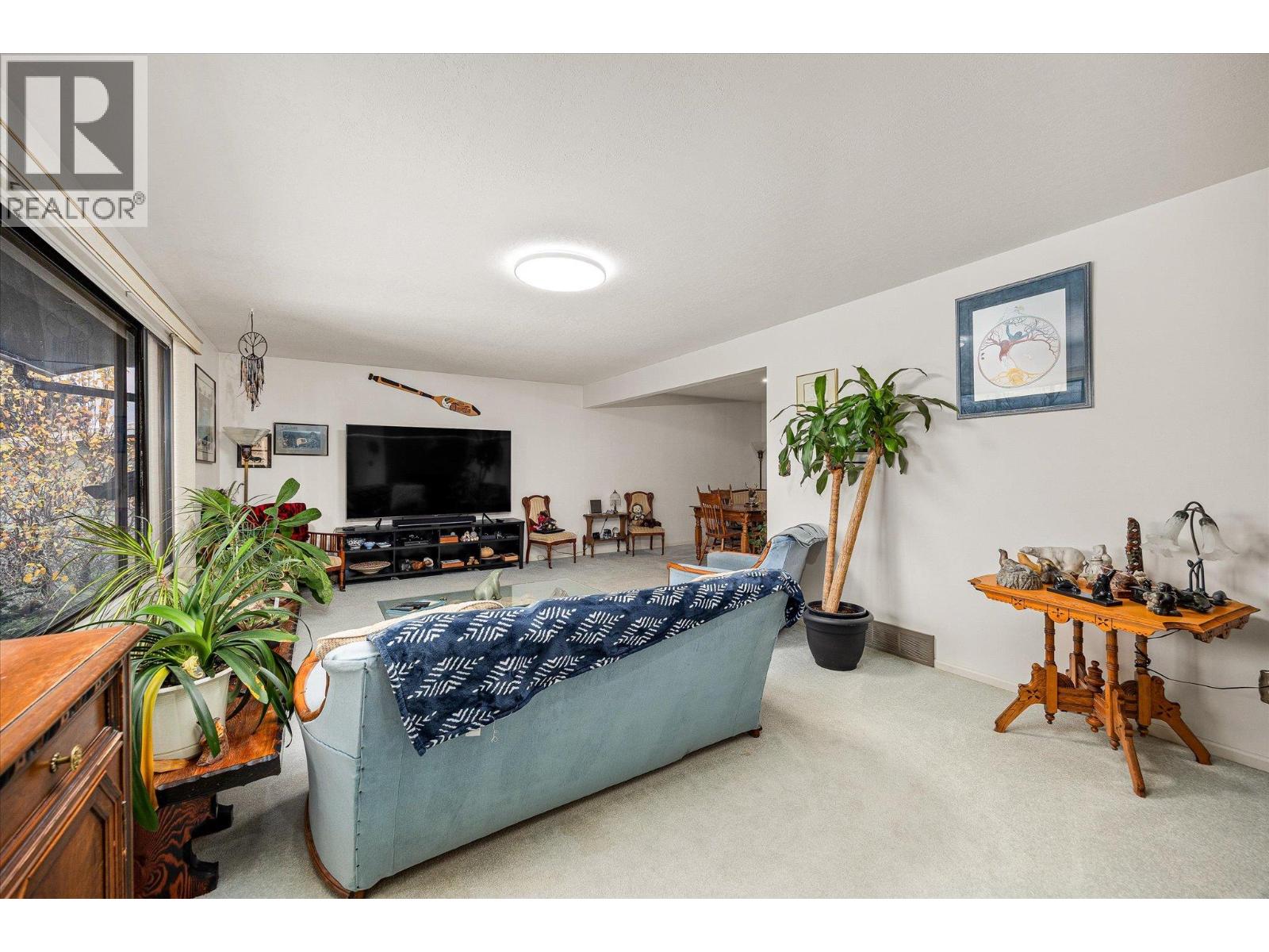  2425 Collingwood Road, West Kelowna