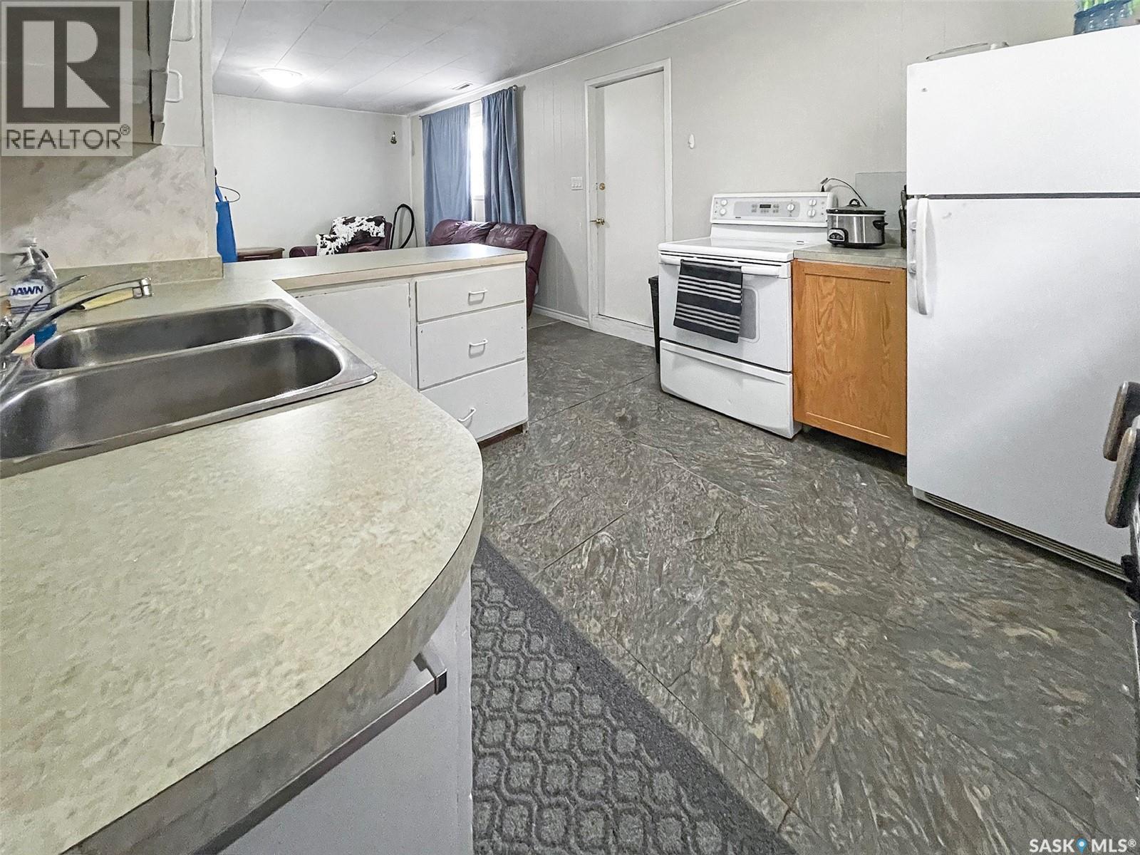 Single Family House Bungalow for Sale in  th AVENUE NW Swift Current 