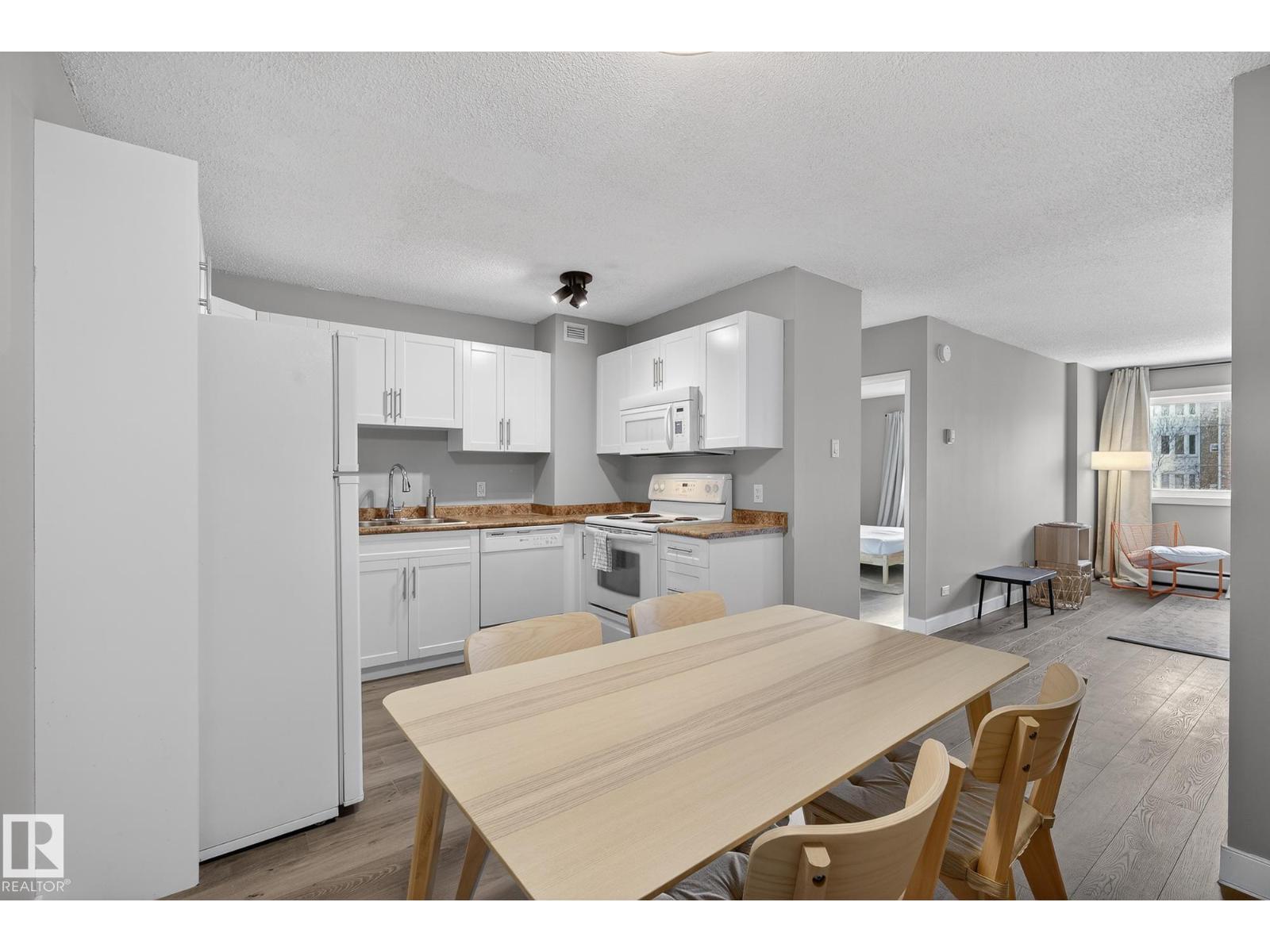 #308 9710 105 ST NW, Edmonton