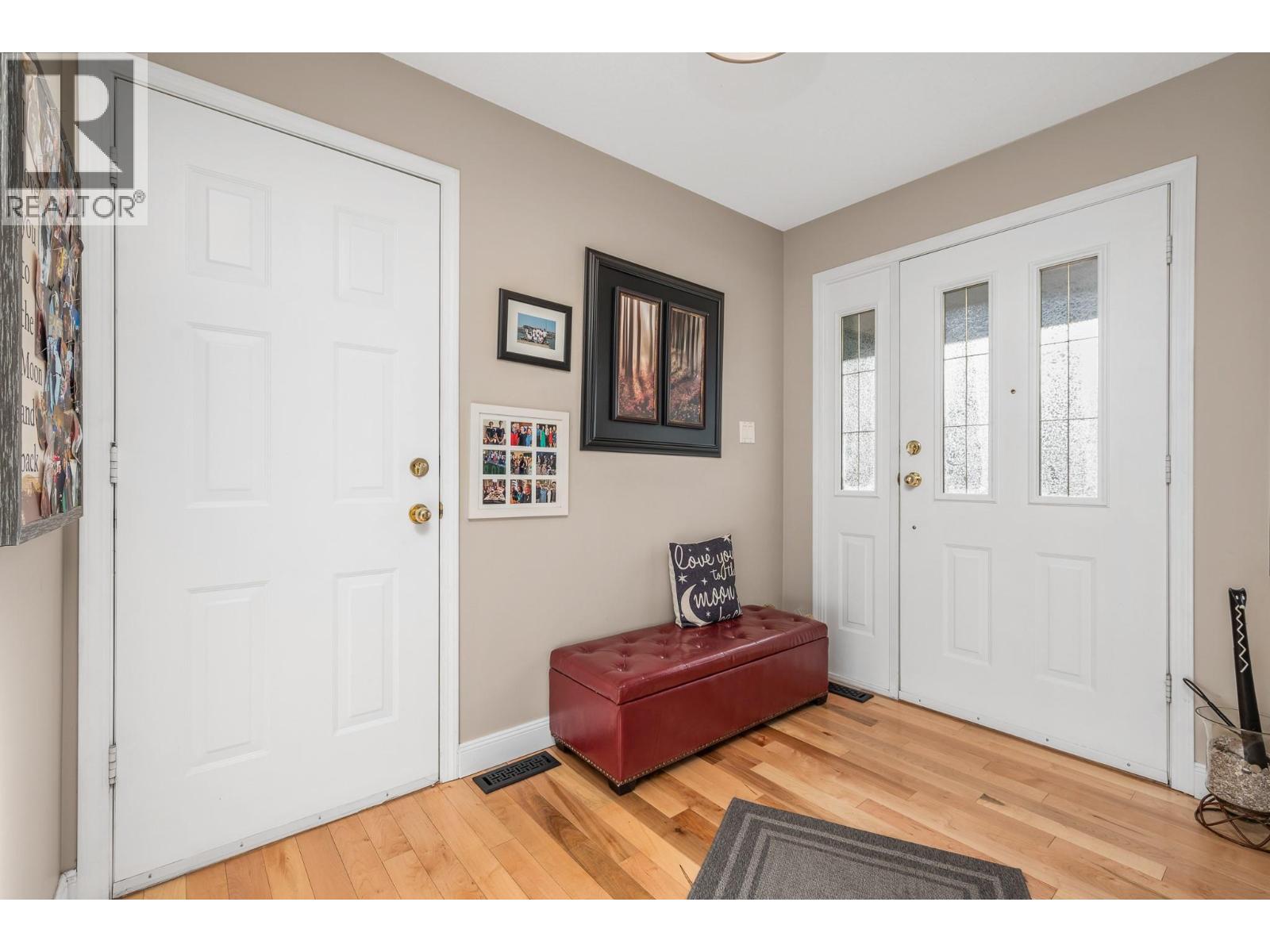 #9 401 Browne Road - 13
