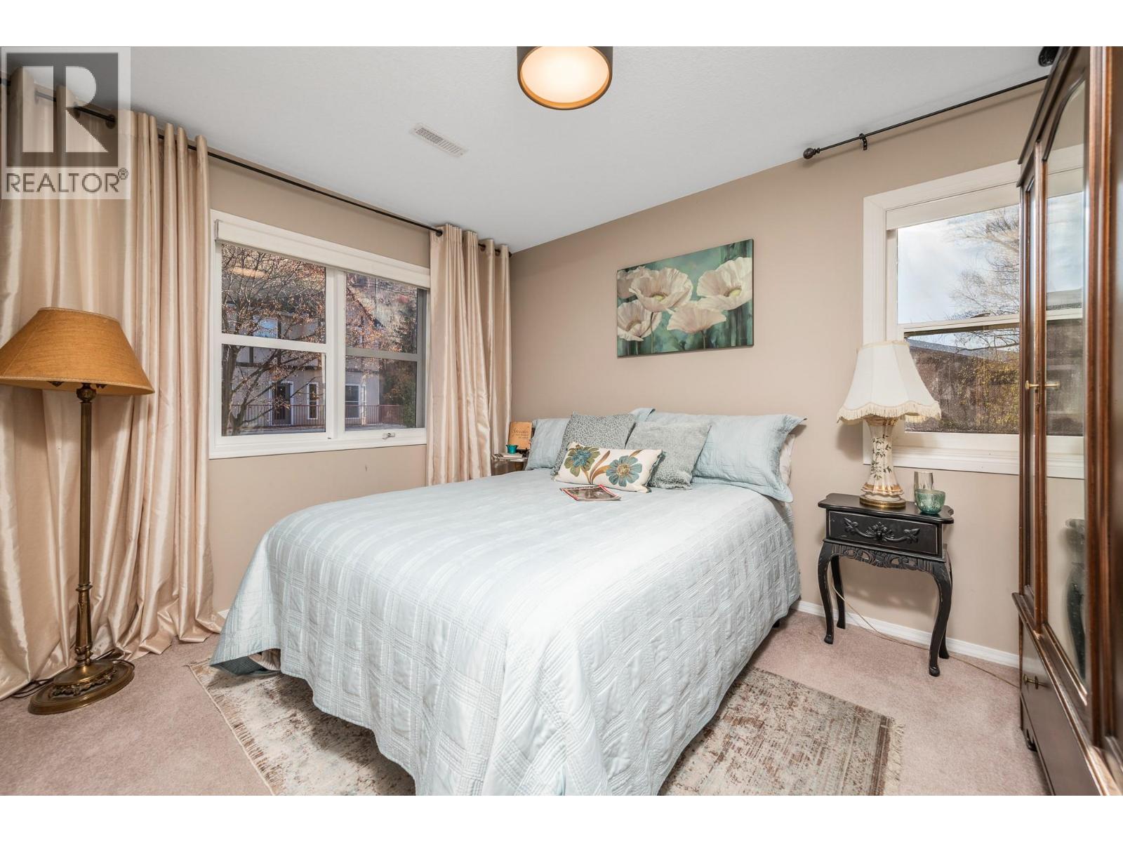 #9 401 Browne Road - 21