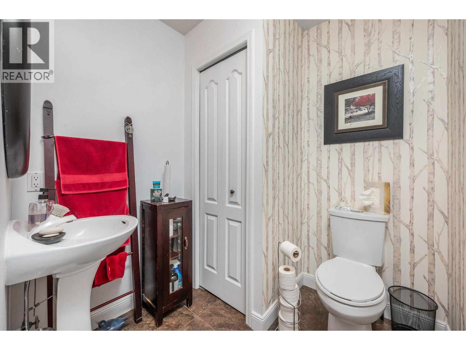 #9 401 Browne Road - 14
