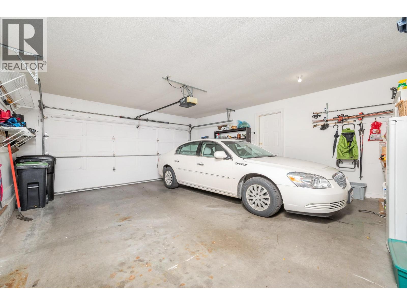 #9 401 Browne Road - 23