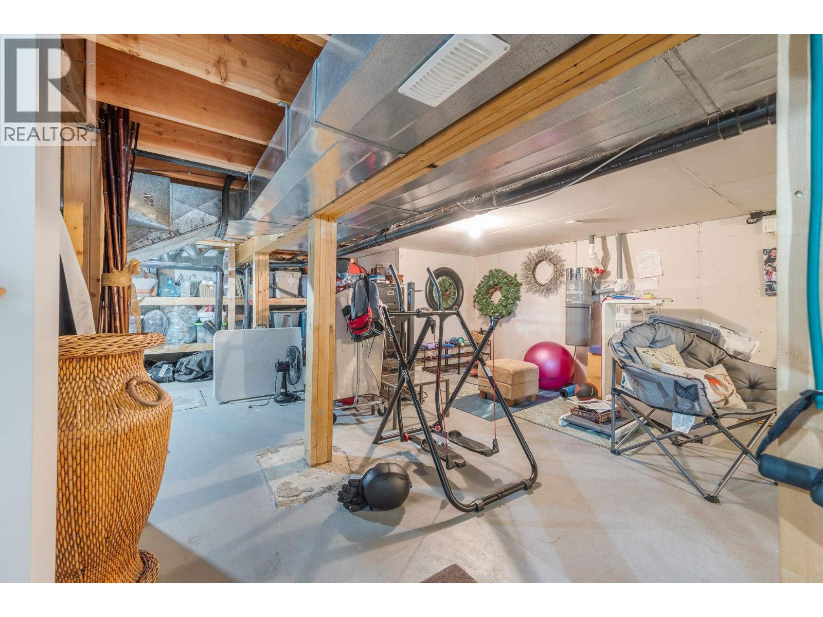 #9 401 Browne Road - 24