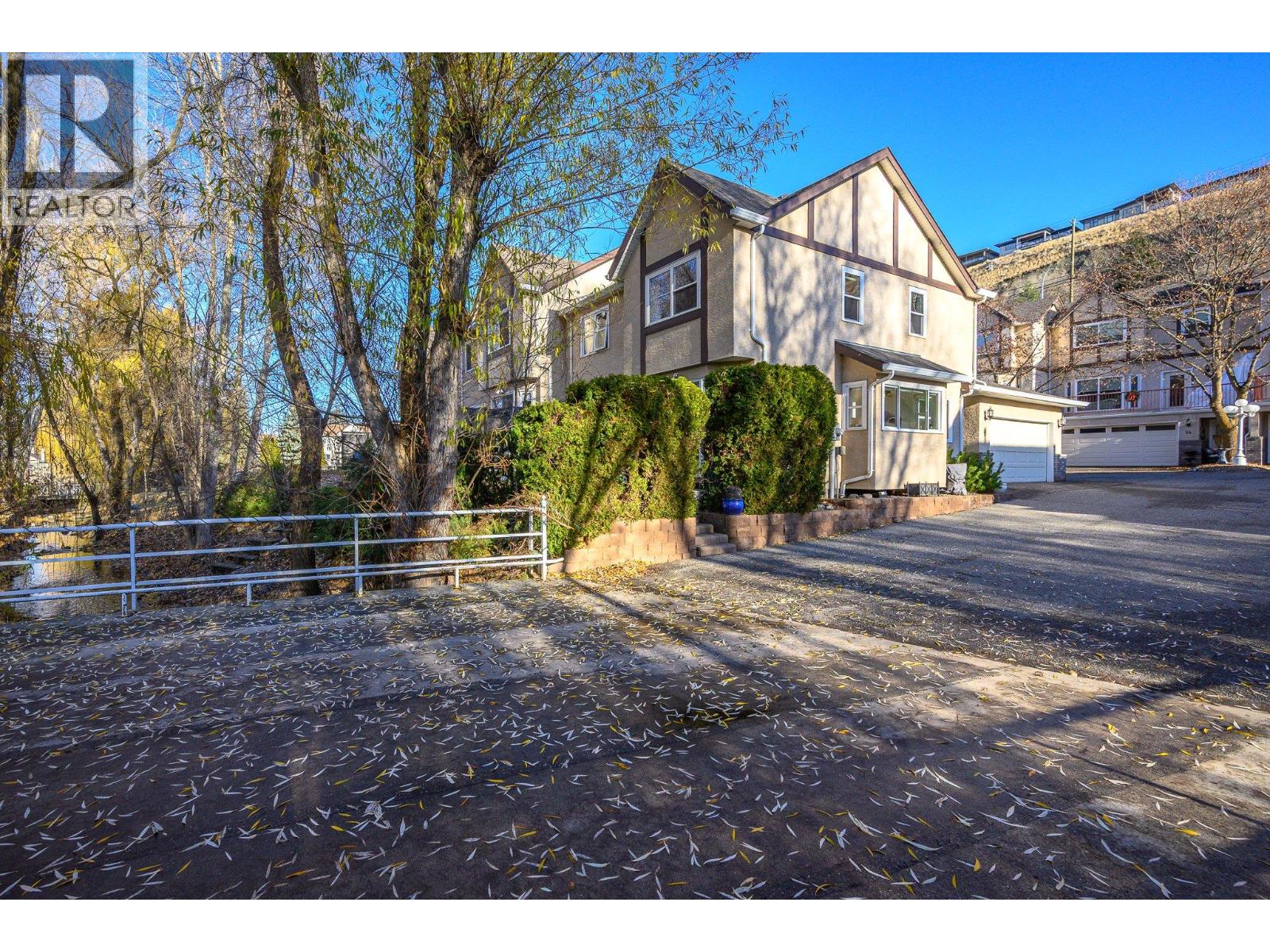 #9 401 Browne Road - 3