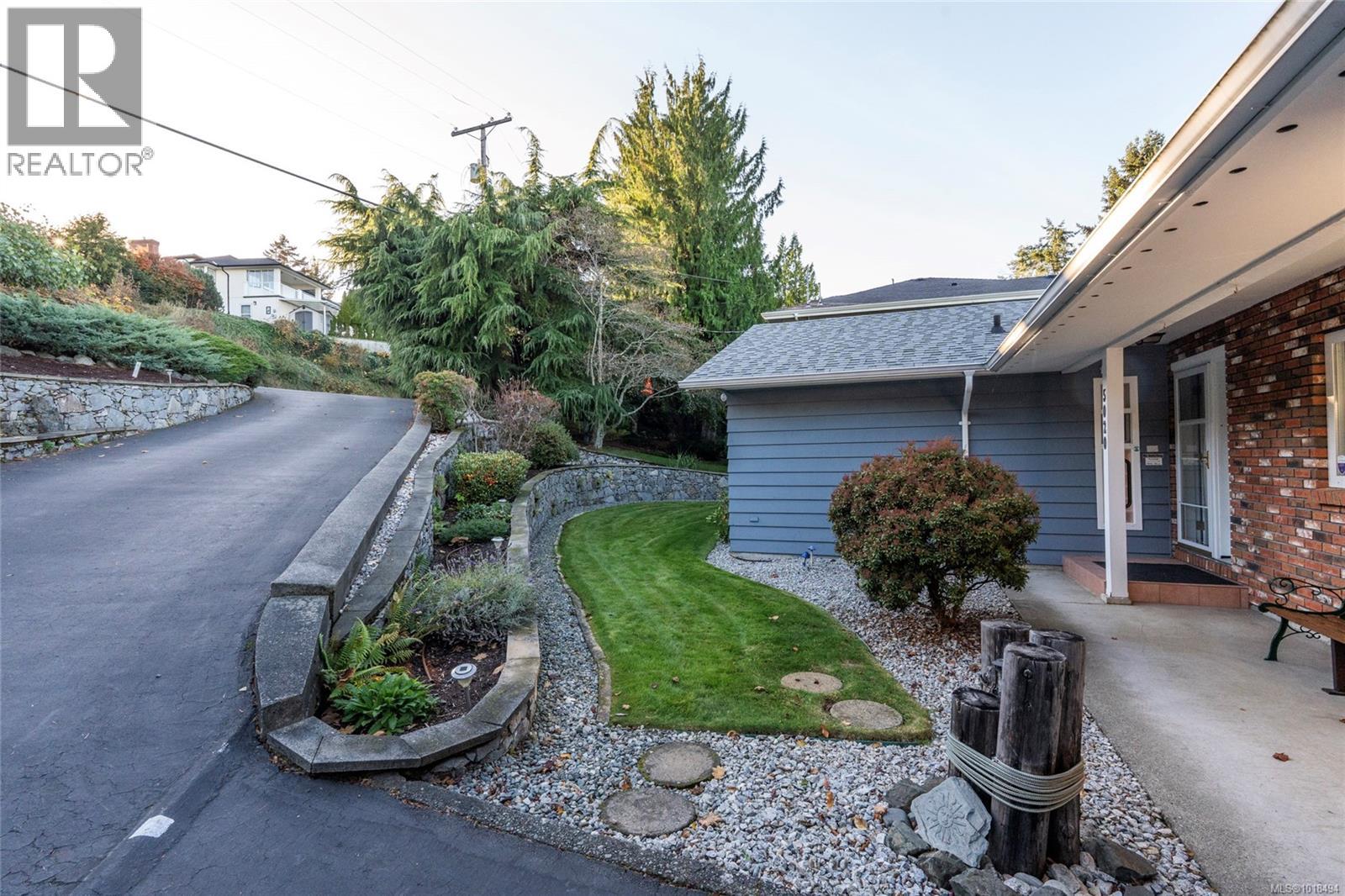 5020/5010 FILLINGER CRES - 25