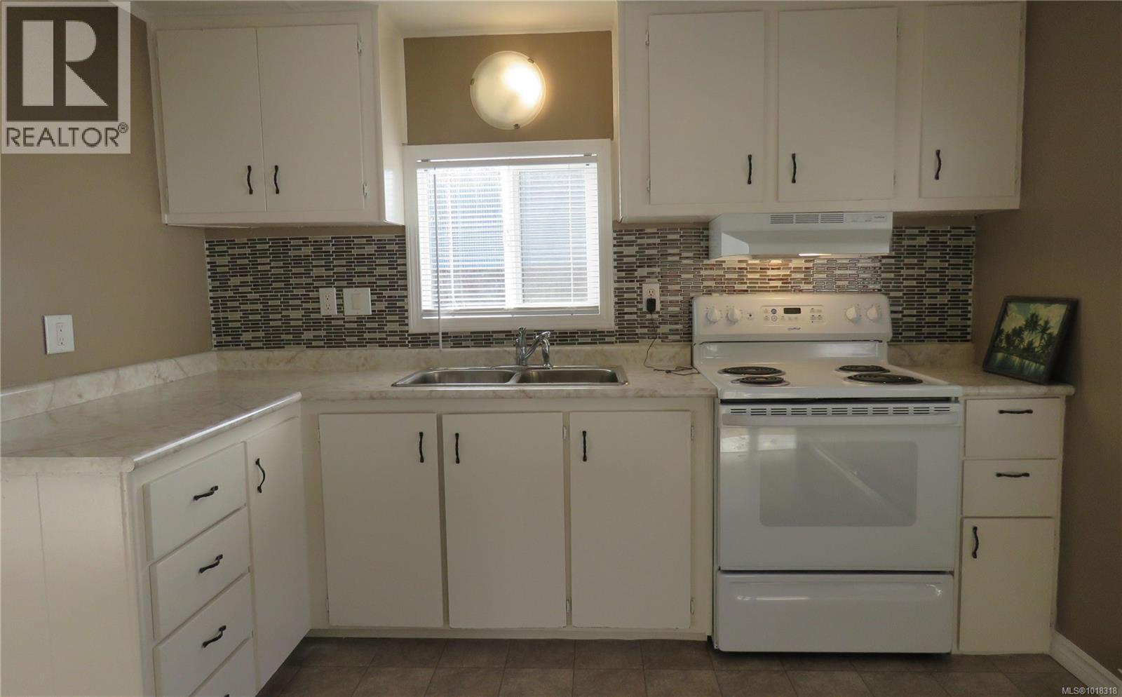 201 2885 BOYS Rd, Duncan