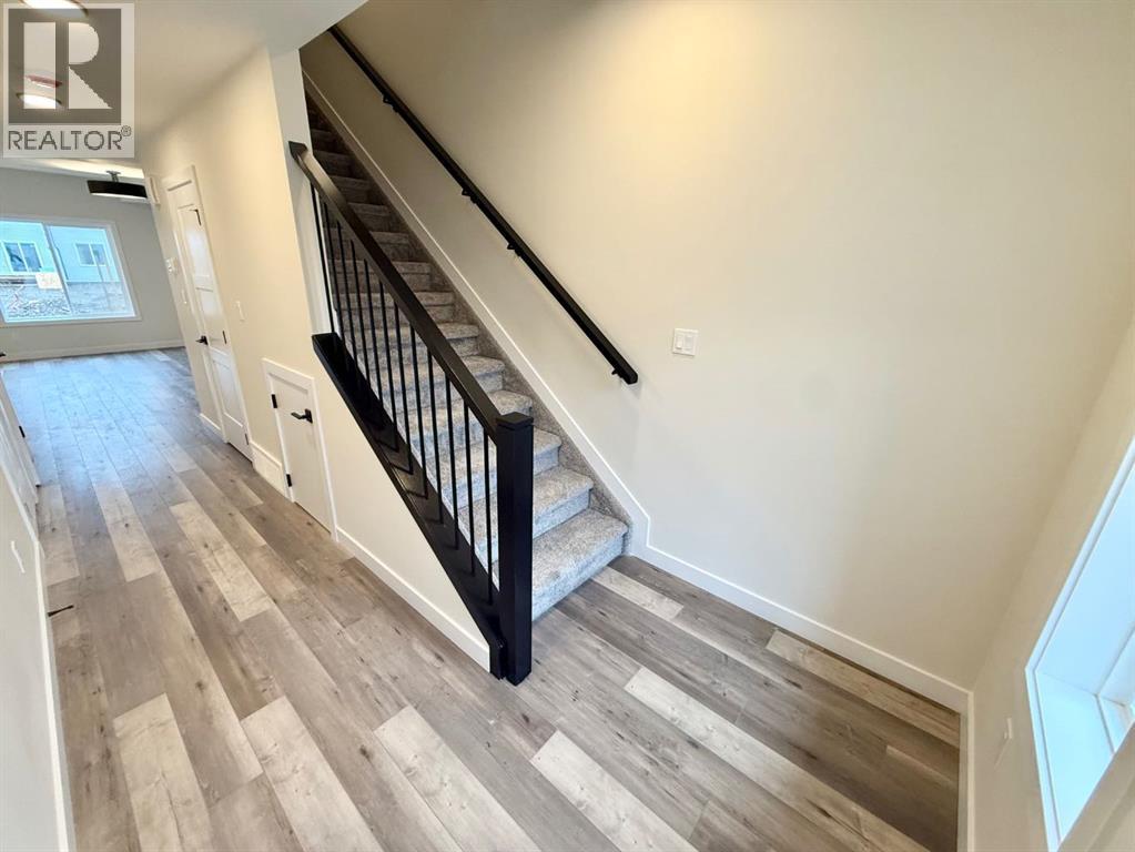 328B BOUTIN Avenue - Photo 2 of 20, Hinton, Alberta