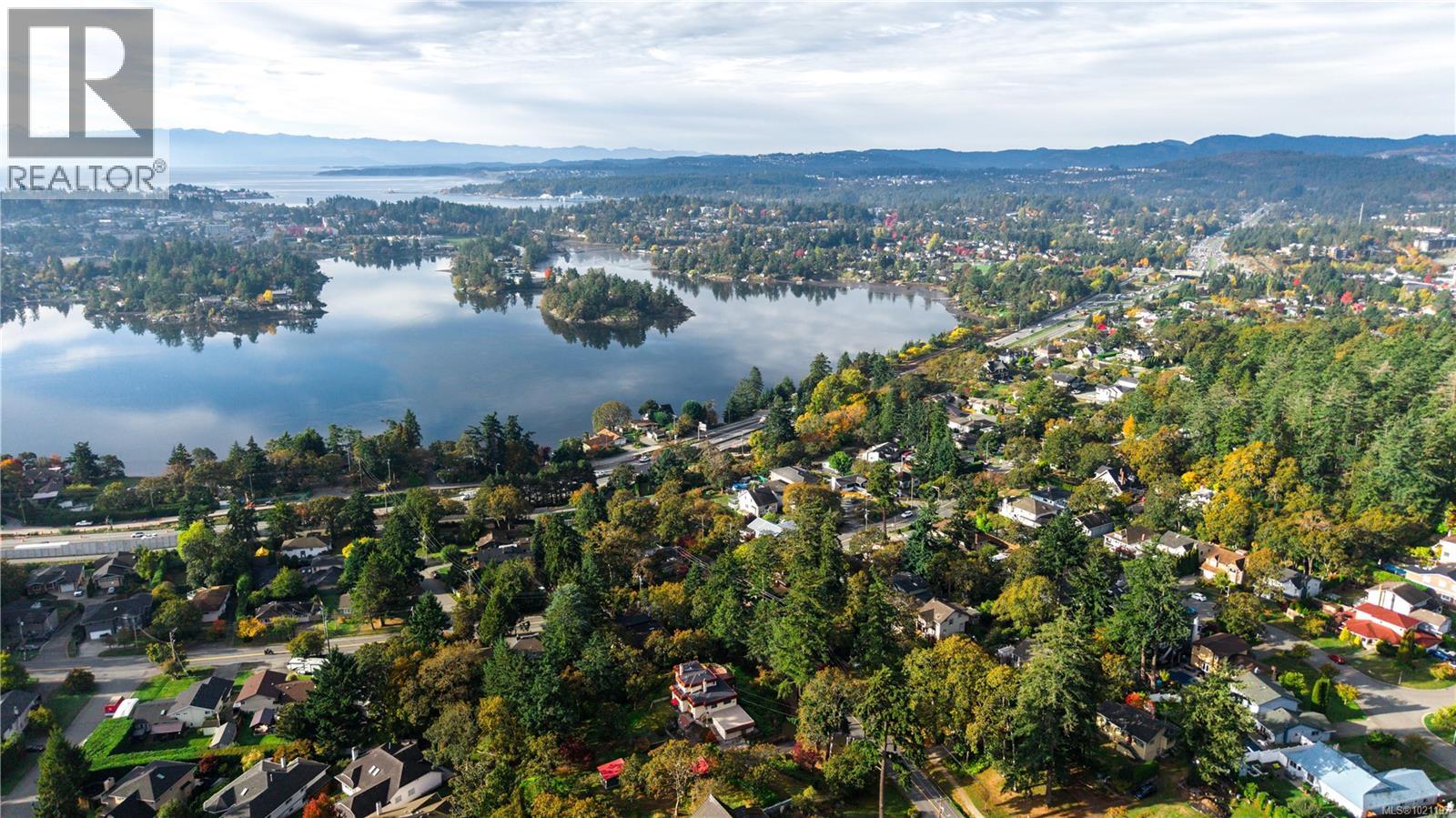  1168 Burnside Road West, Saanich