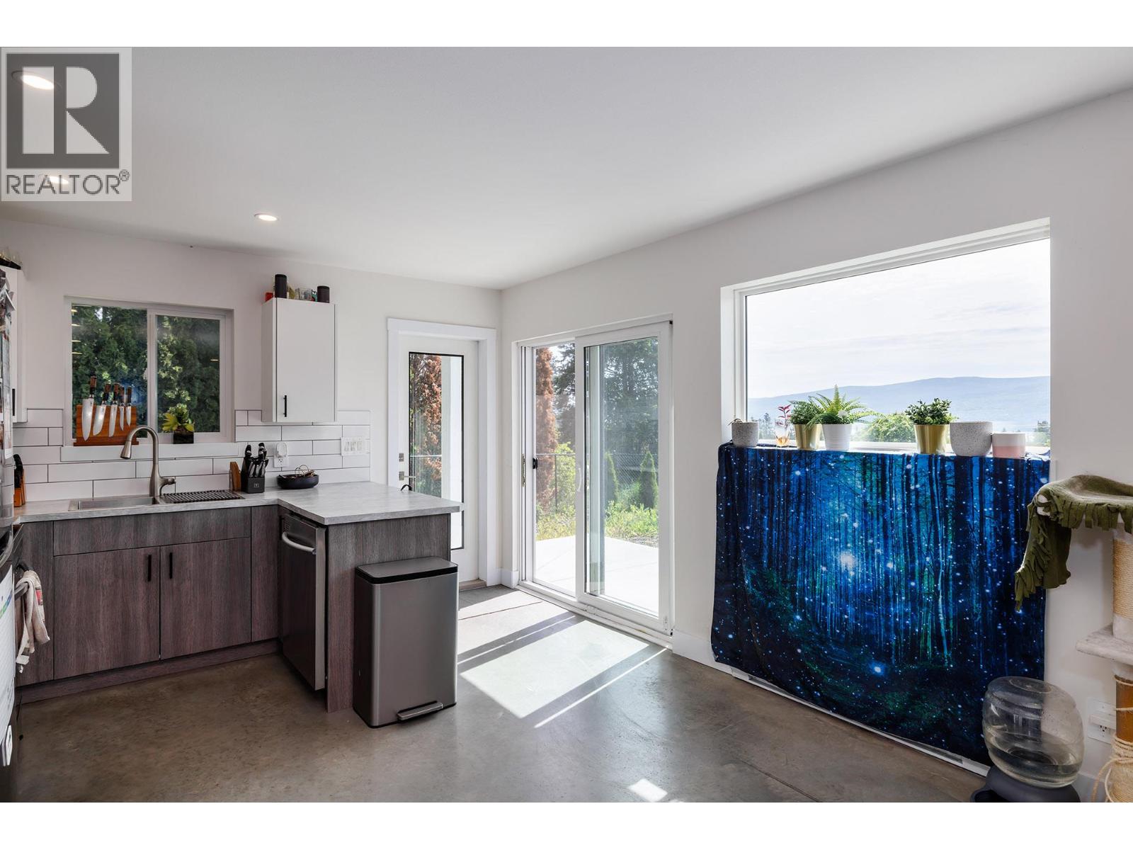  3728 Glenway Road, West Kelowna