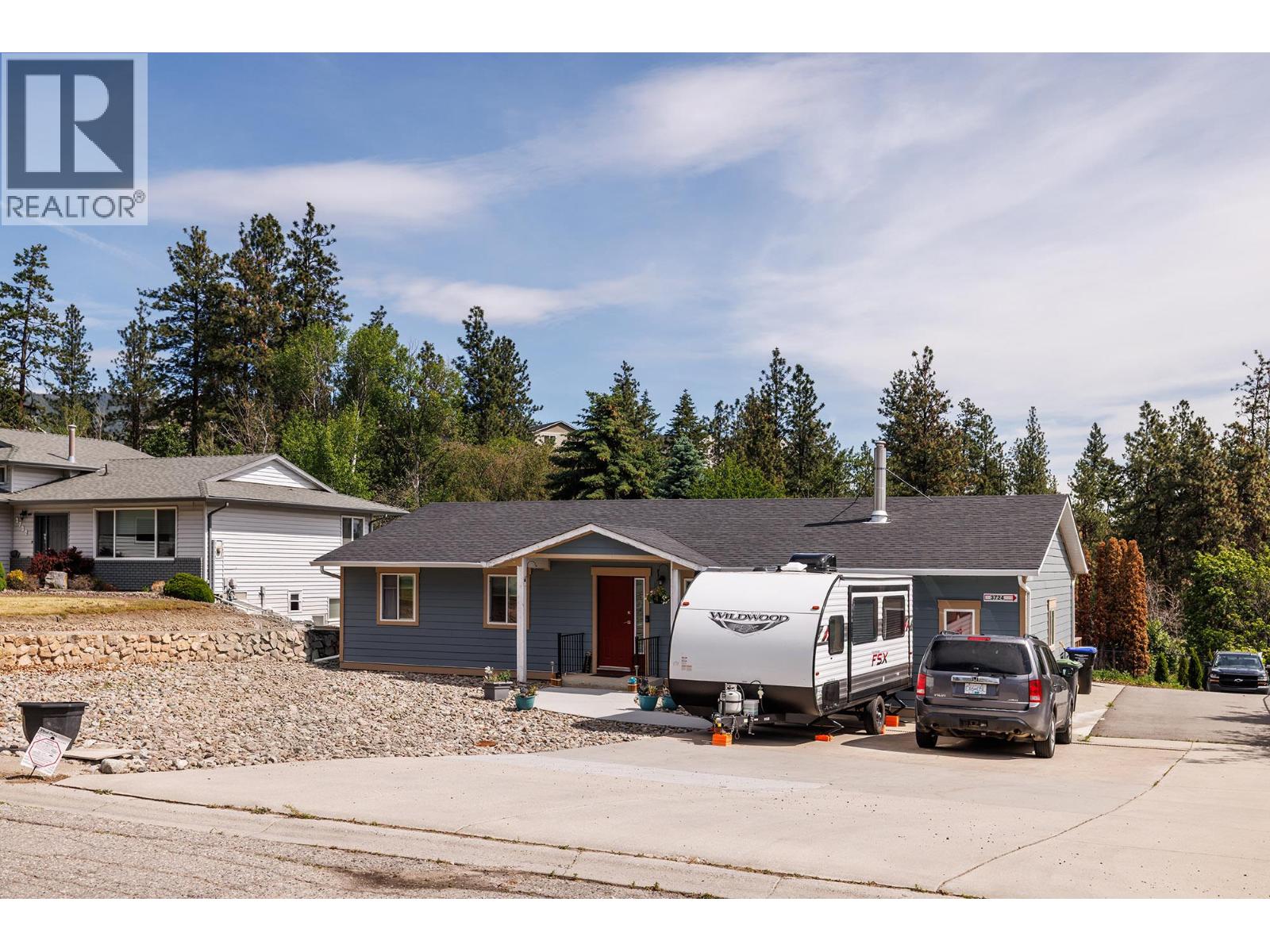  3728 Glenway Road, West Kelowna