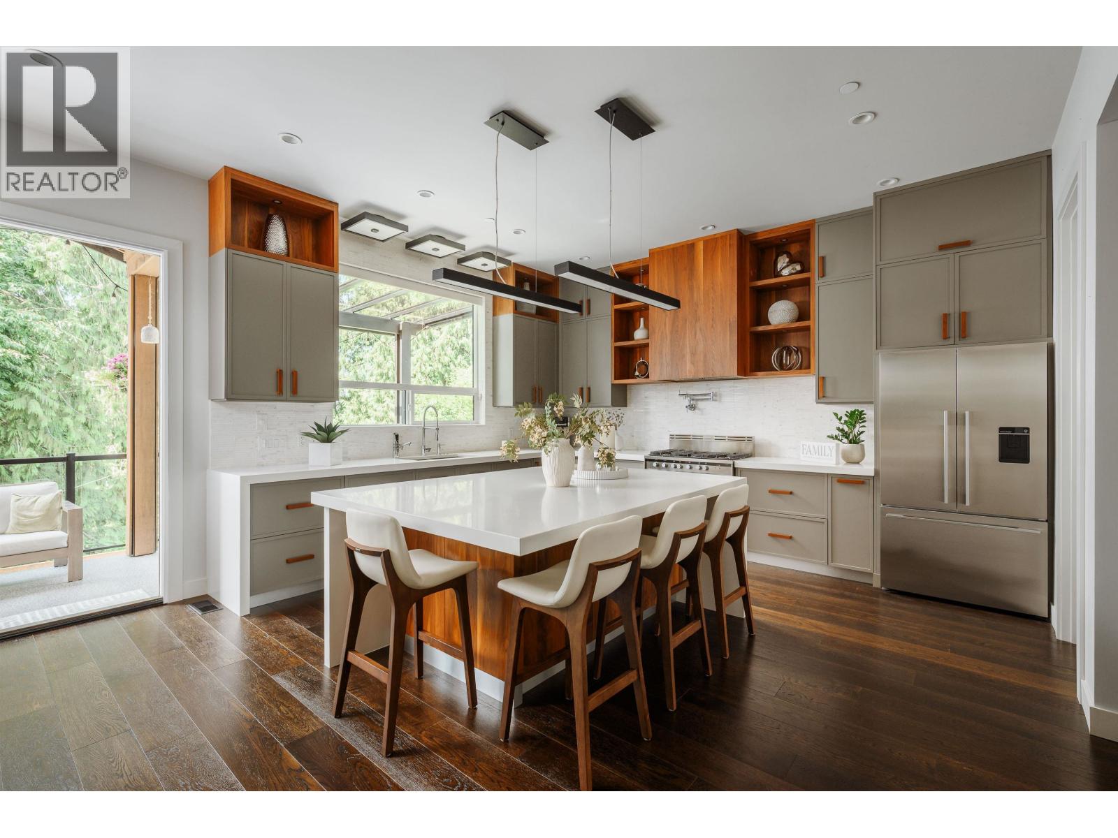 10043 246B STREET, Maple Ridge