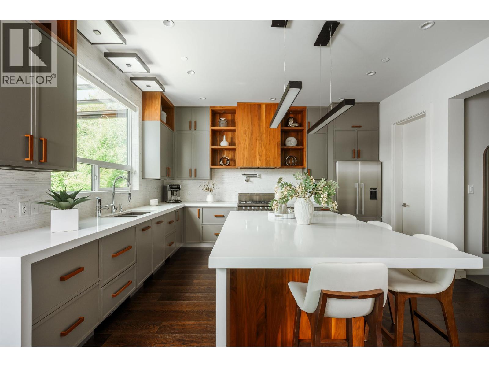 10043 246B STREET, Maple Ridge