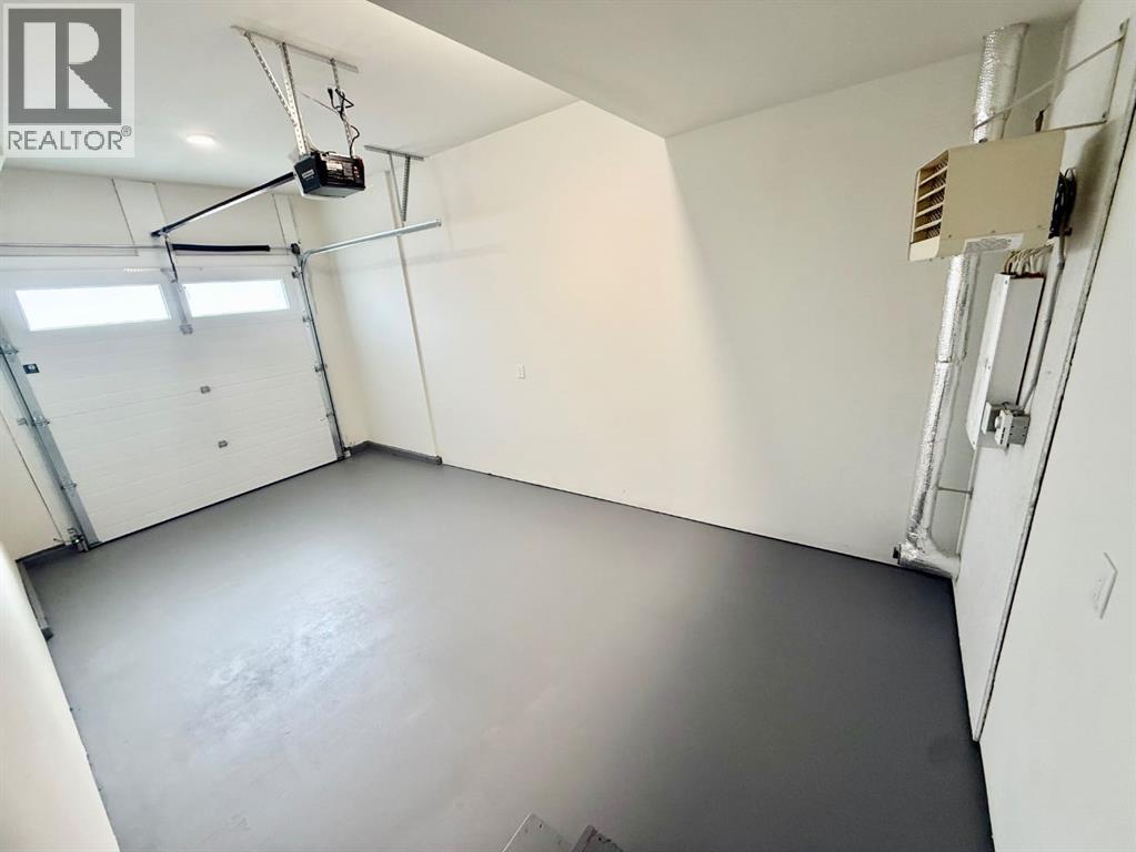 
          326 BOUTIN Avenue
            <br/>
            <span>Hinton</span>
            , 
            <span>AB</span>
             <span>T7V0B4</span>
         - Photo 12