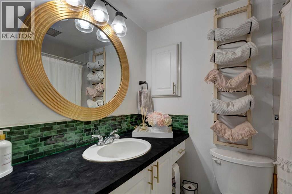 Single Family House for Sale in    Avenue SW Beltline Calgary 