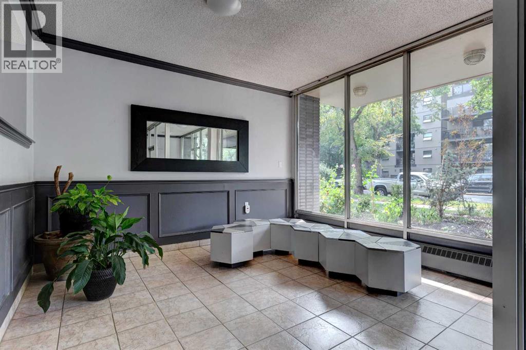 Single Family House for Sale in    Avenue SW Beltline Calgary 