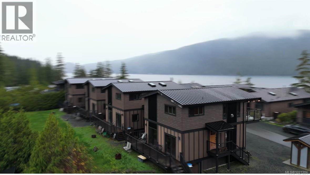 221 6596 Baird Rd, Port Renfrew