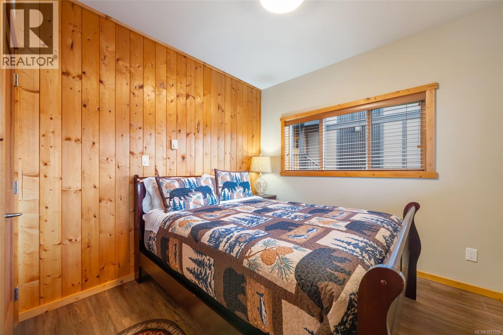 221 6596 Baird Rd, Port Renfrew