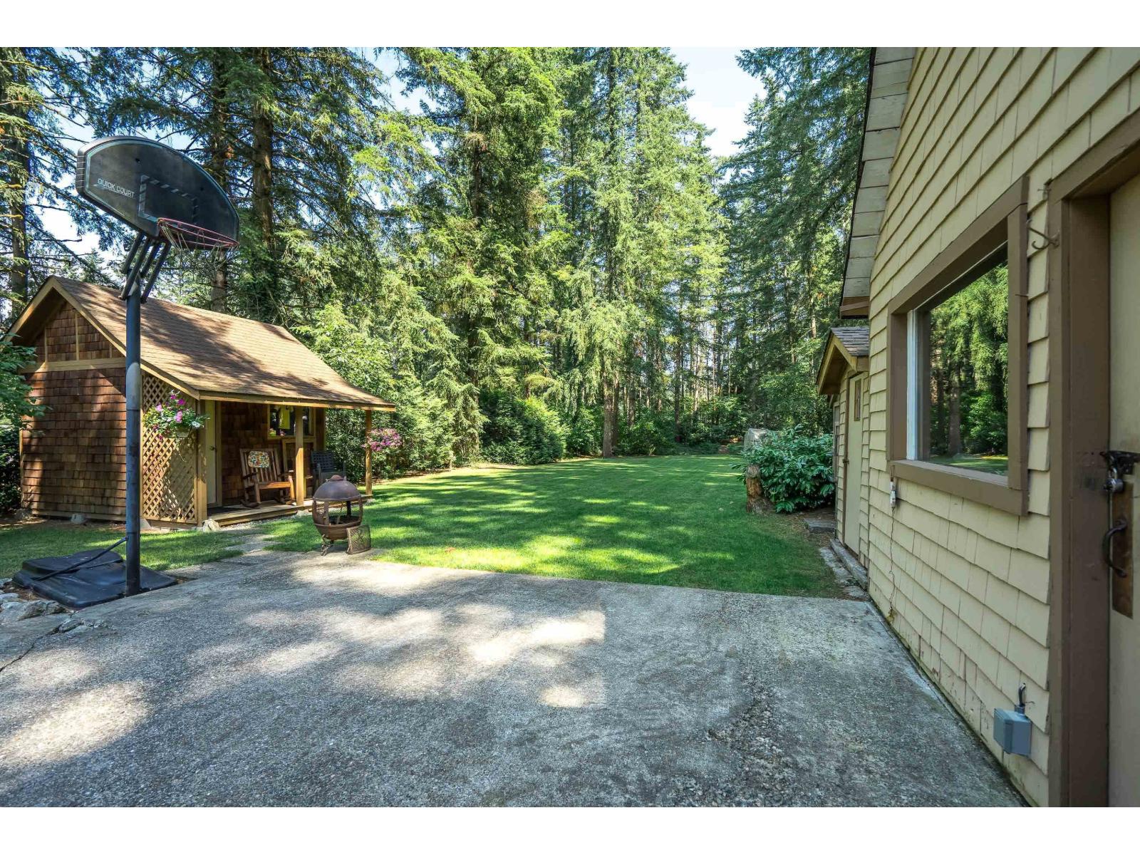 2552 200 STREET, Langley