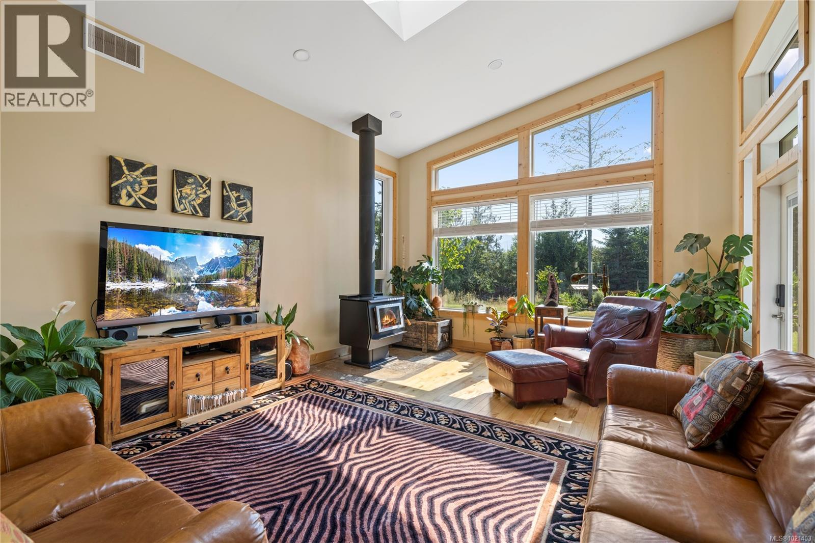 440 Gilbert Rd, Qualicum Beach