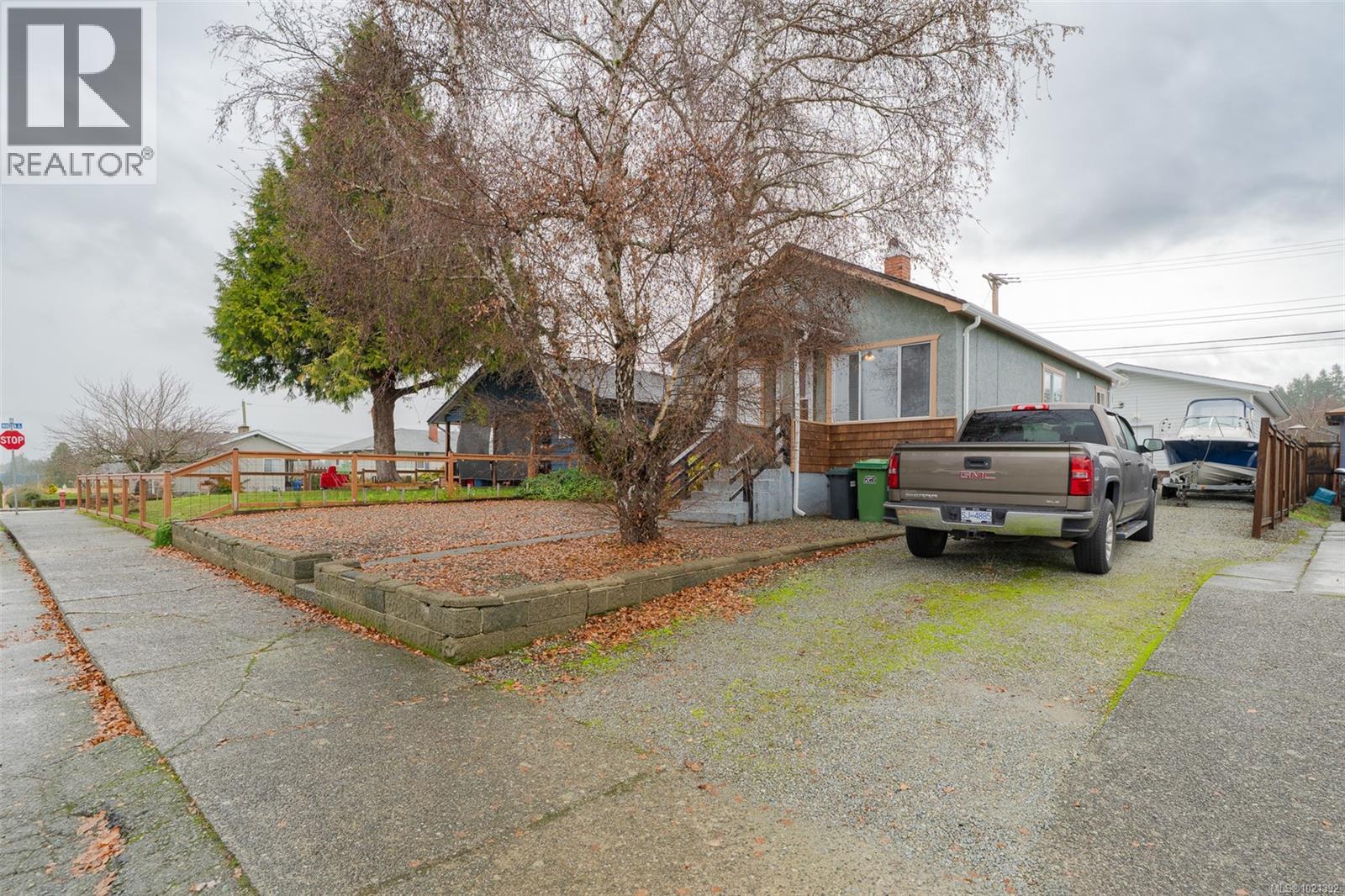 3885 14th Ave, Port Alberni