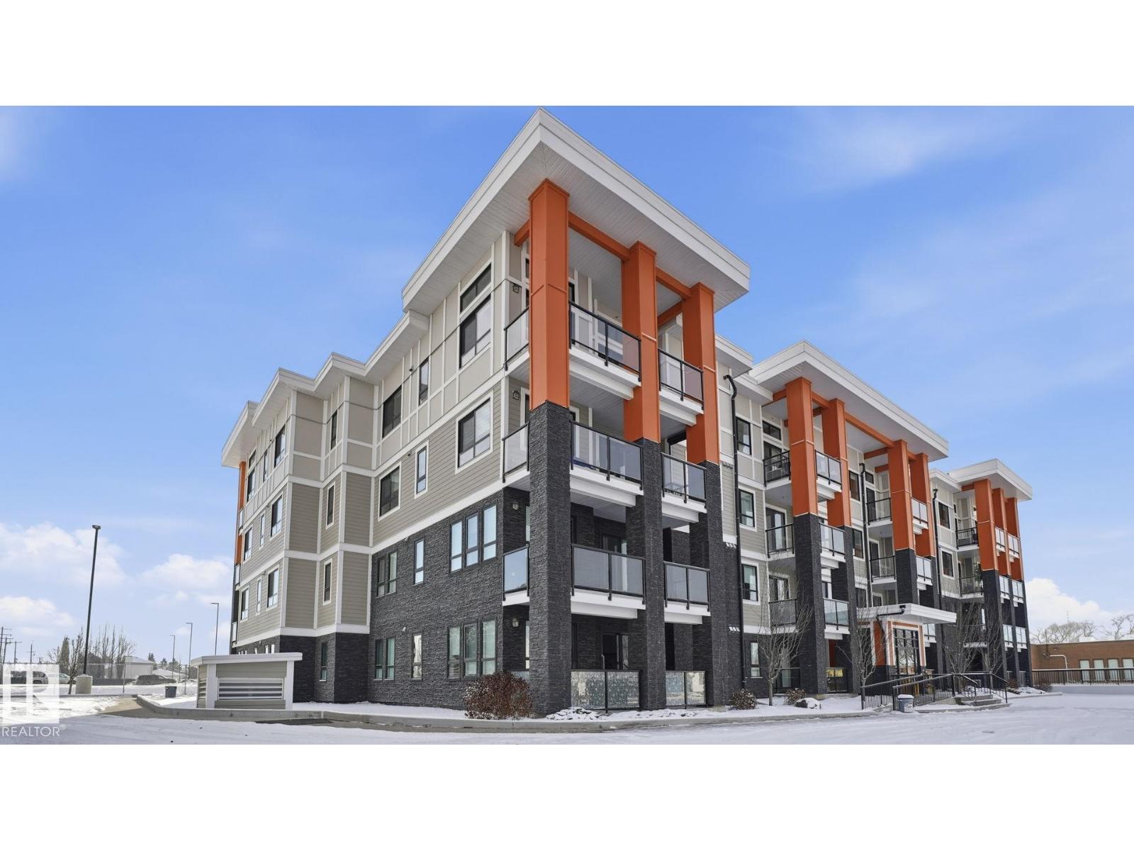 #401 17 COLUMBIA AVENUE W, Devon