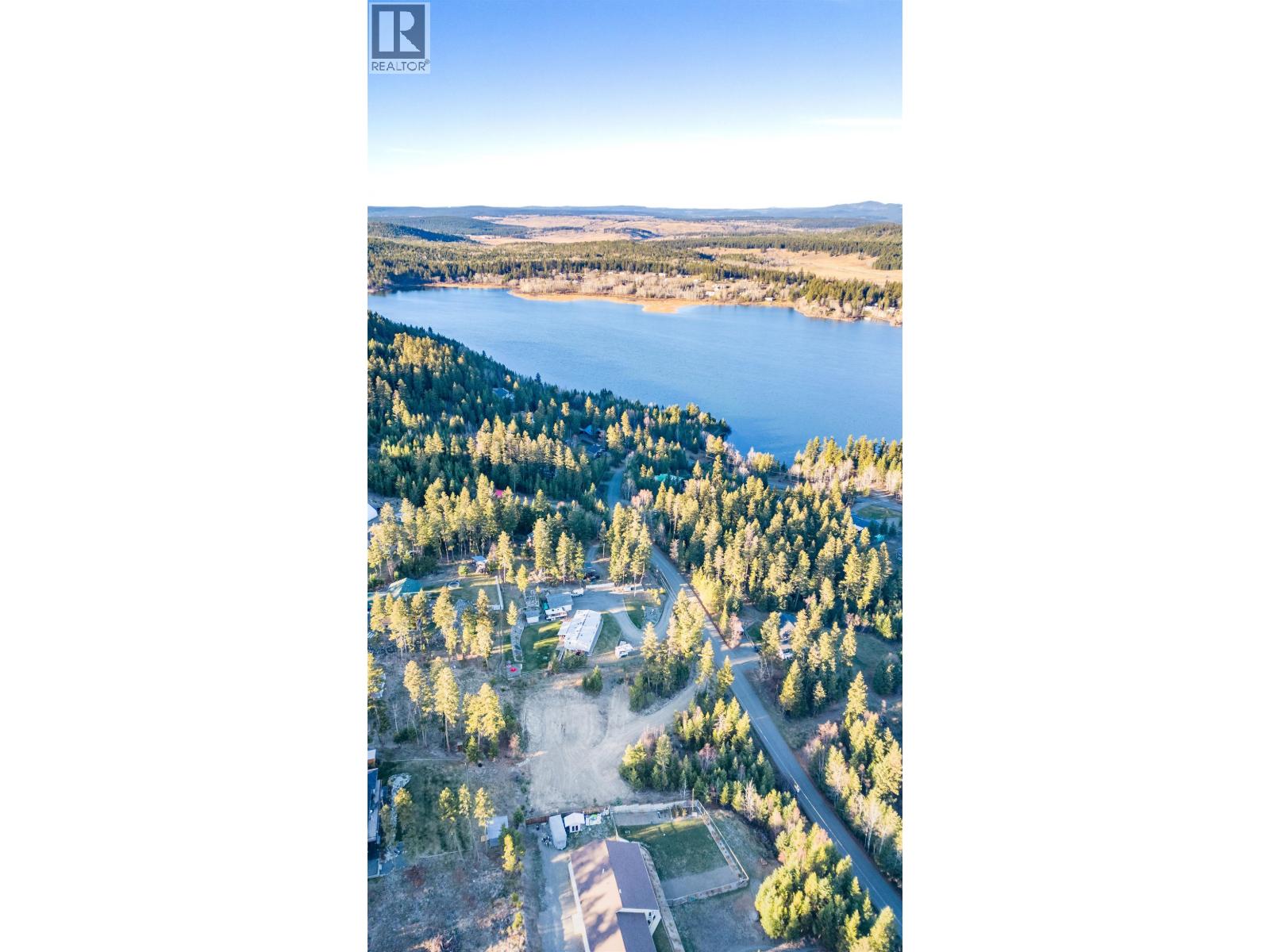 4858 STEWART ROAD - Photo 3 of 8, 108 Mile Ranch, British Columbia