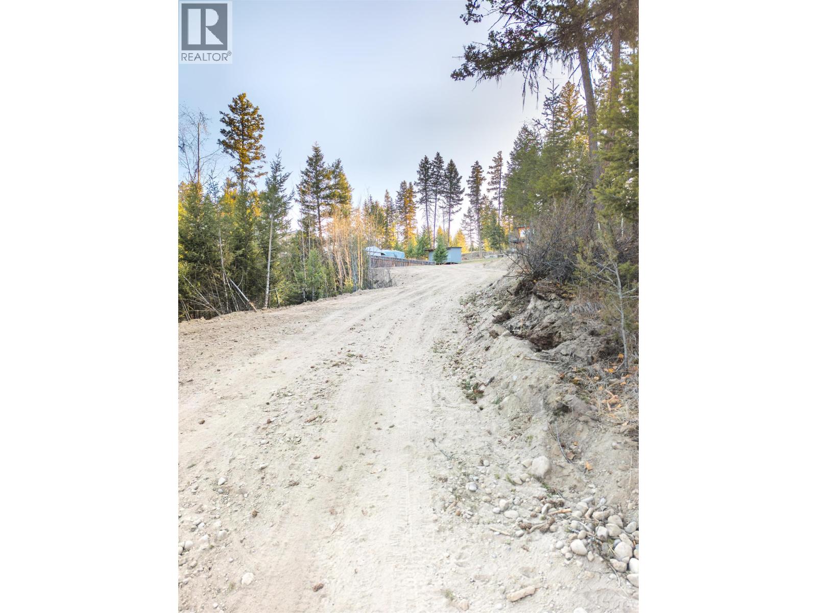 4858 STEWART ROAD - Photo 5 of 8, 108 Mile Ranch, British Columbia