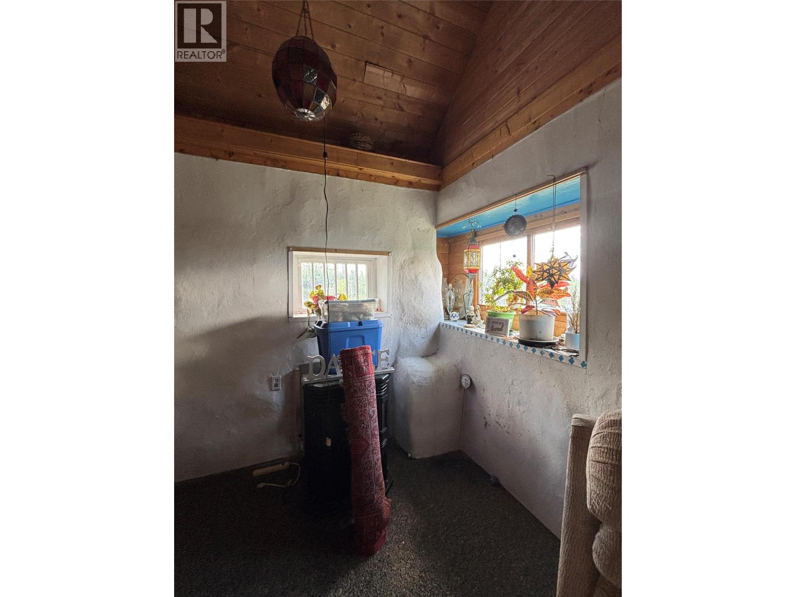 1400 CHASM ROAD - 11