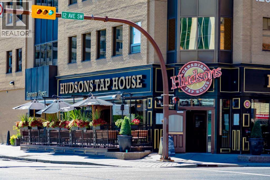 Single Family House for Sale in   Street SW Upper Mount Royal Calgary 