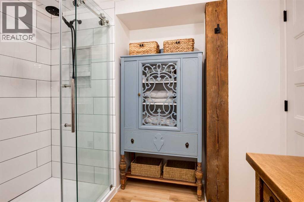 Single Family House for Sale in   Street SW Upper Mount Royal Calgary 