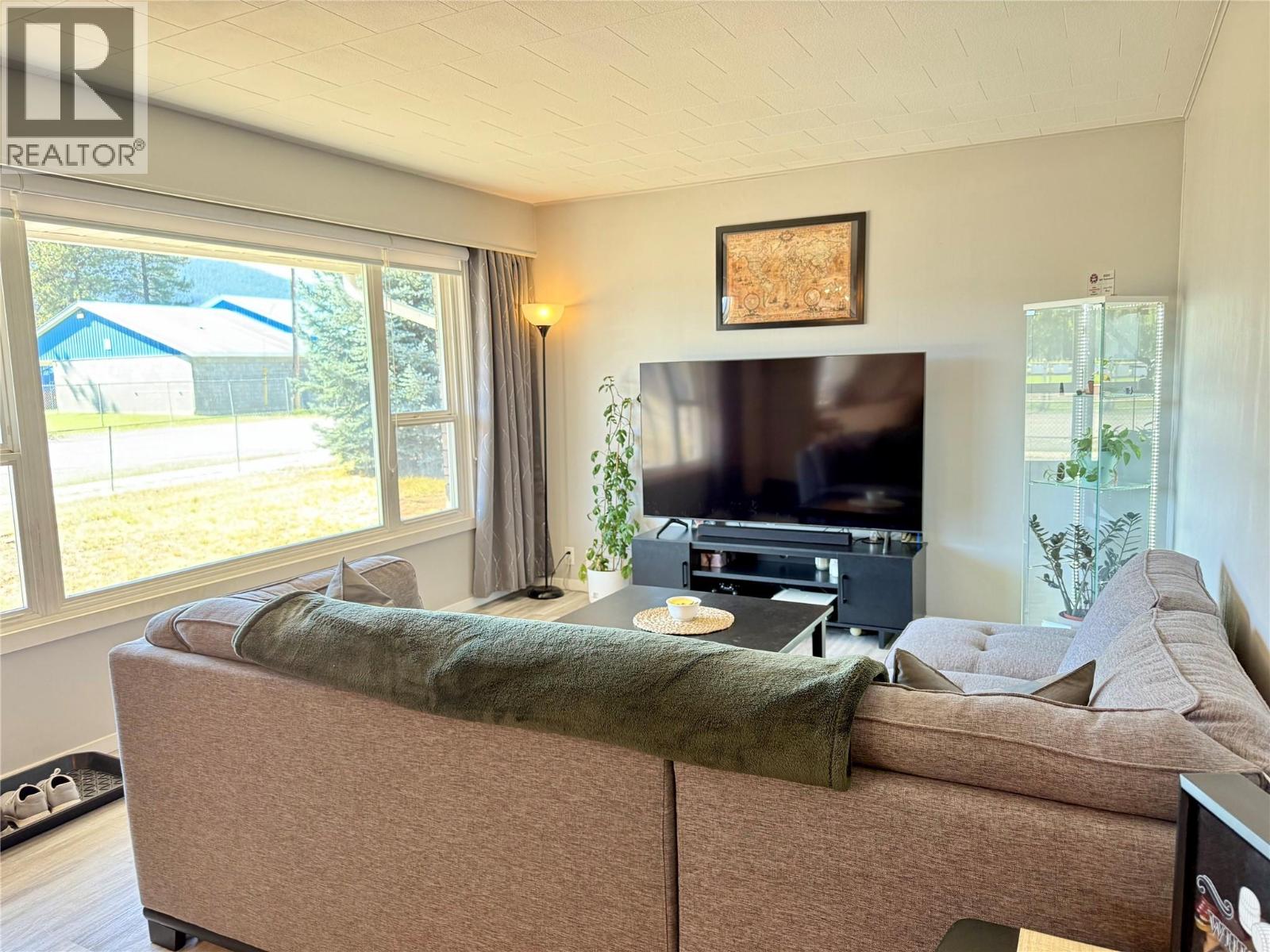 1971 75 Avenue, Grand Forks