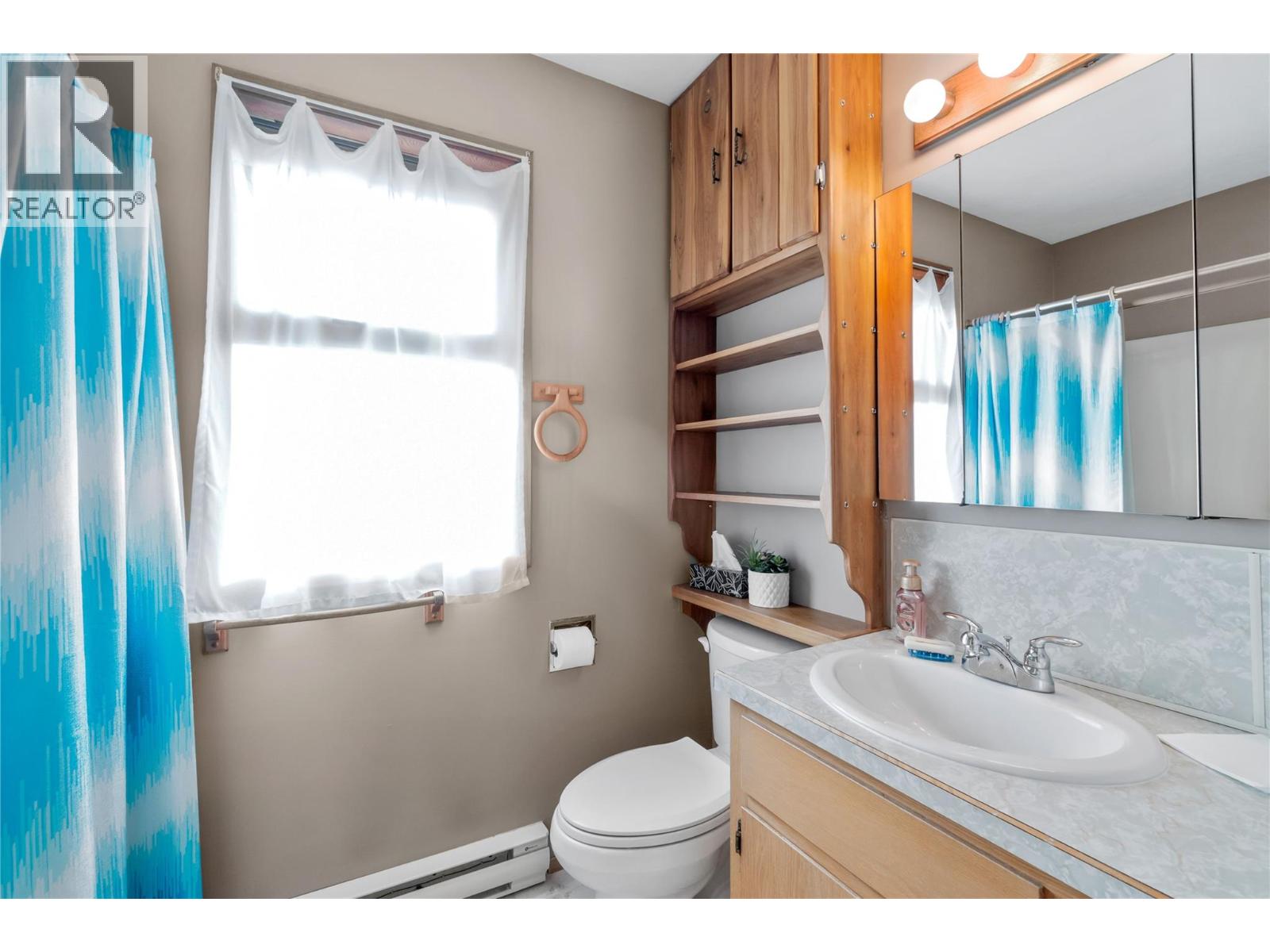  281 Hudson Street Northwest, Salmon Arm