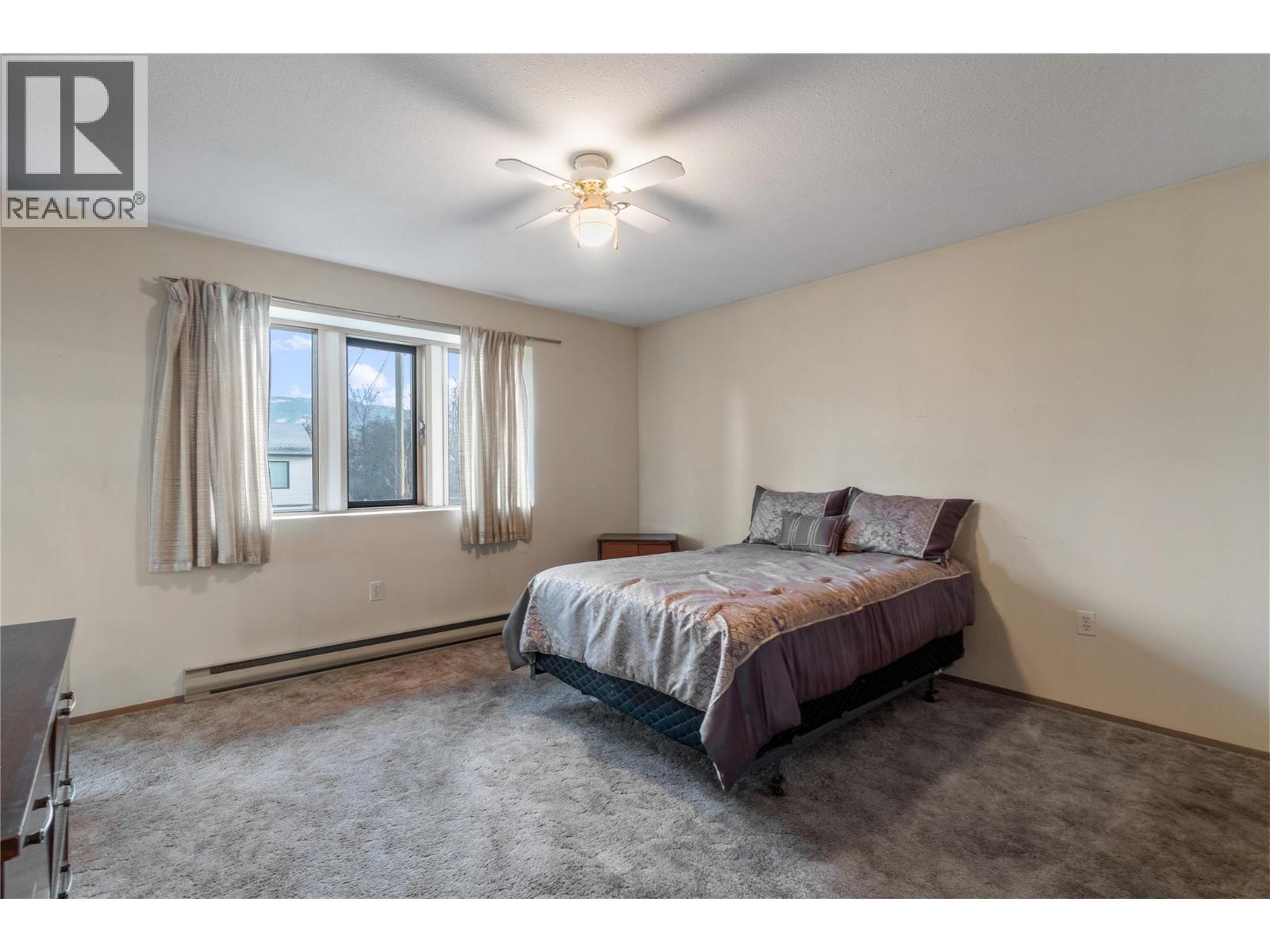  281 Hudson Street Northwest, Salmon Arm