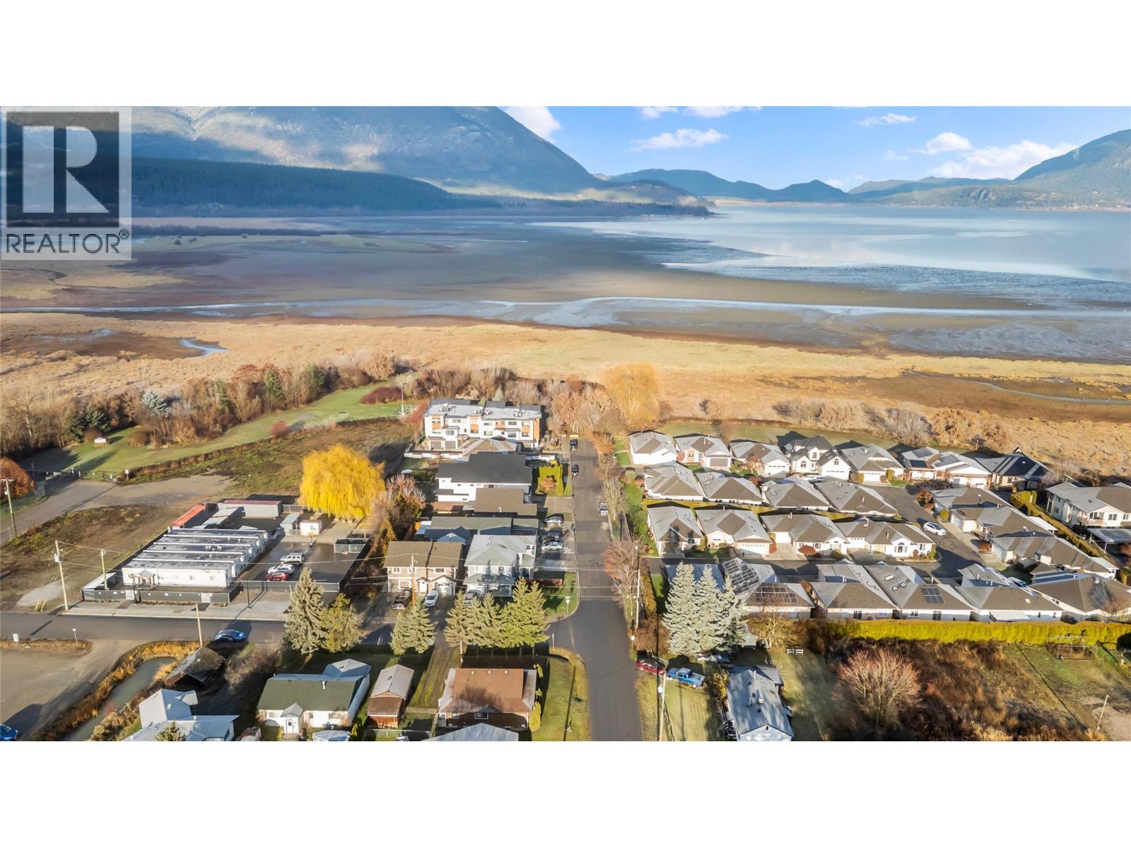  281 Hudson Street Northwest, Salmon Arm