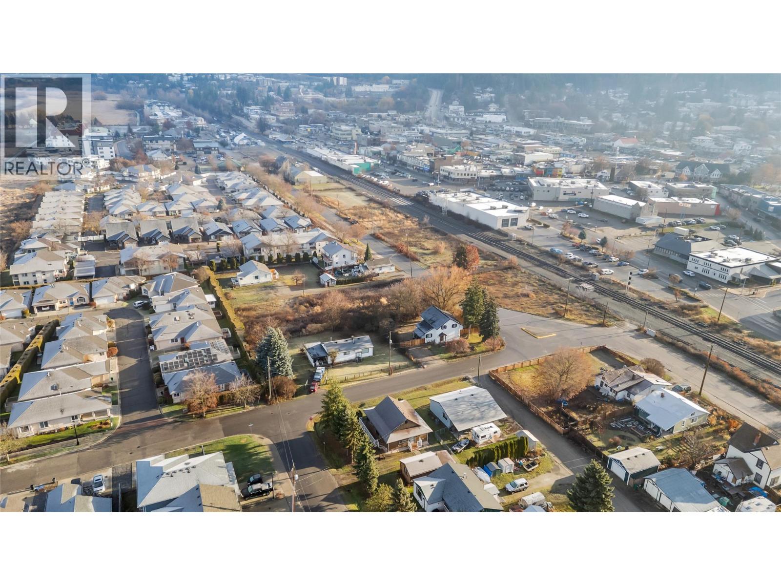  281 Hudson Street Northwest, Salmon Arm