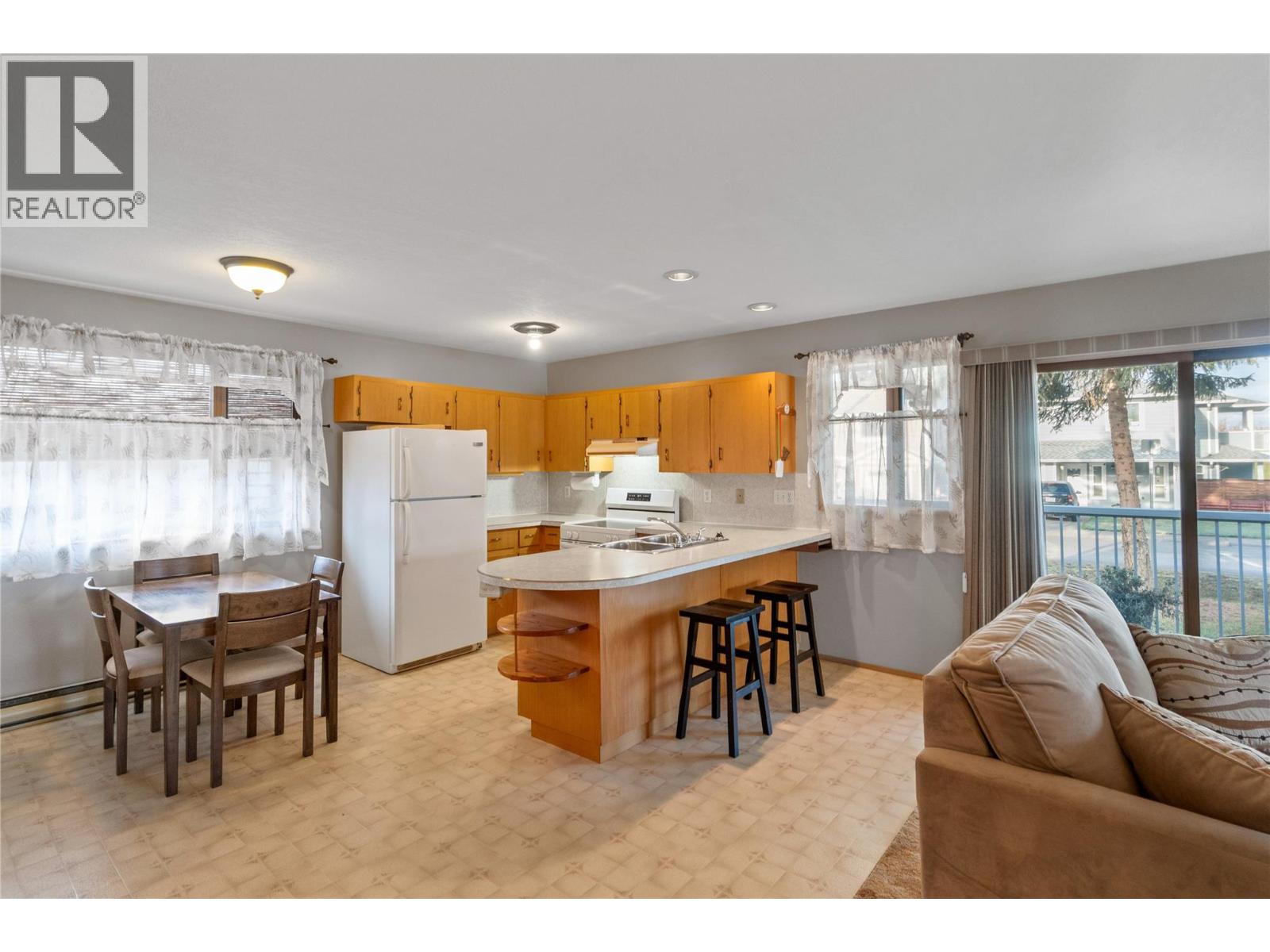  281 Hudson Street Northwest, Salmon Arm