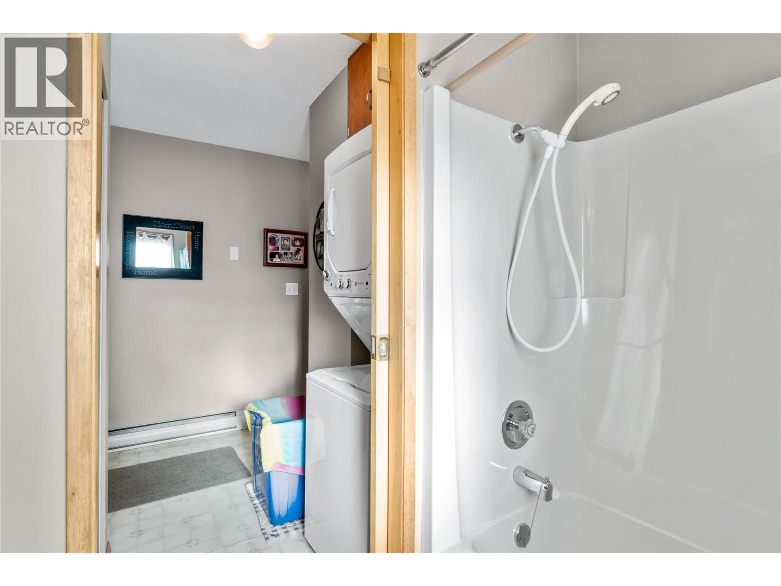  281 Hudson Street Northwest, Salmon Arm