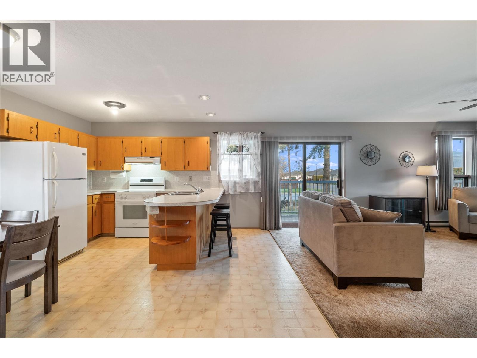  281 Hudson Street Northwest, Salmon Arm