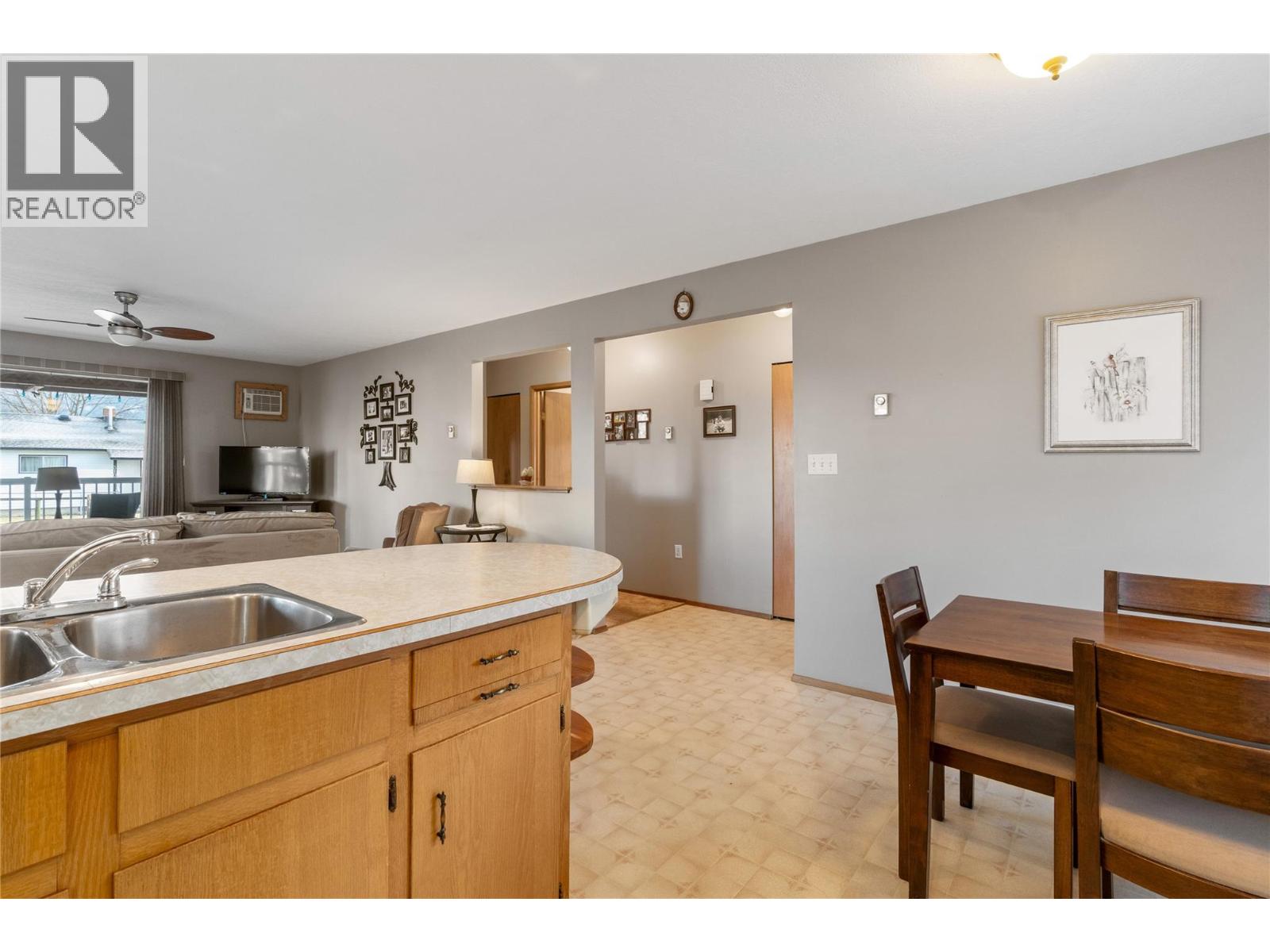  281 Hudson Street Northwest, Salmon Arm