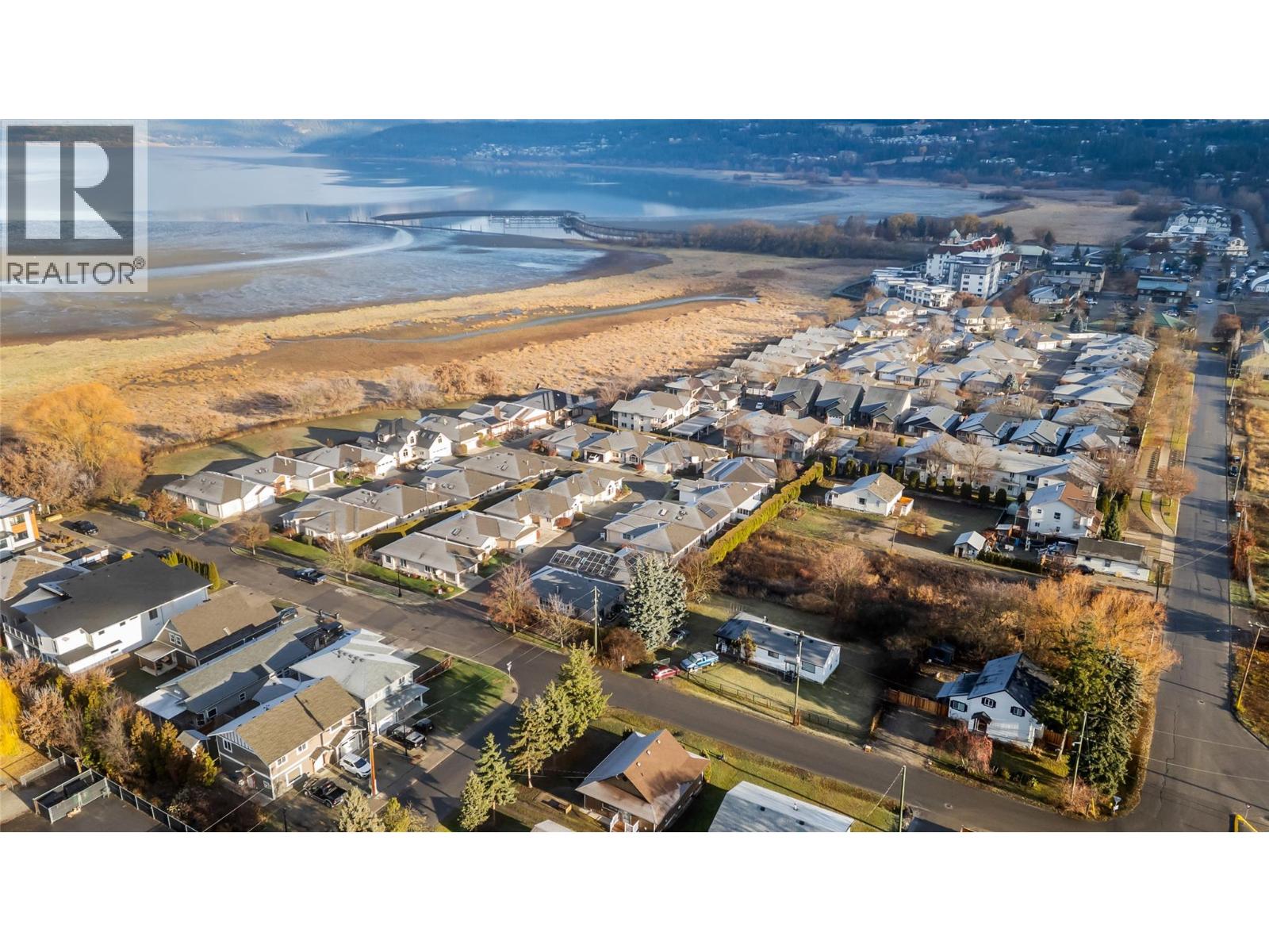  281 Hudson Street Northwest, Salmon Arm