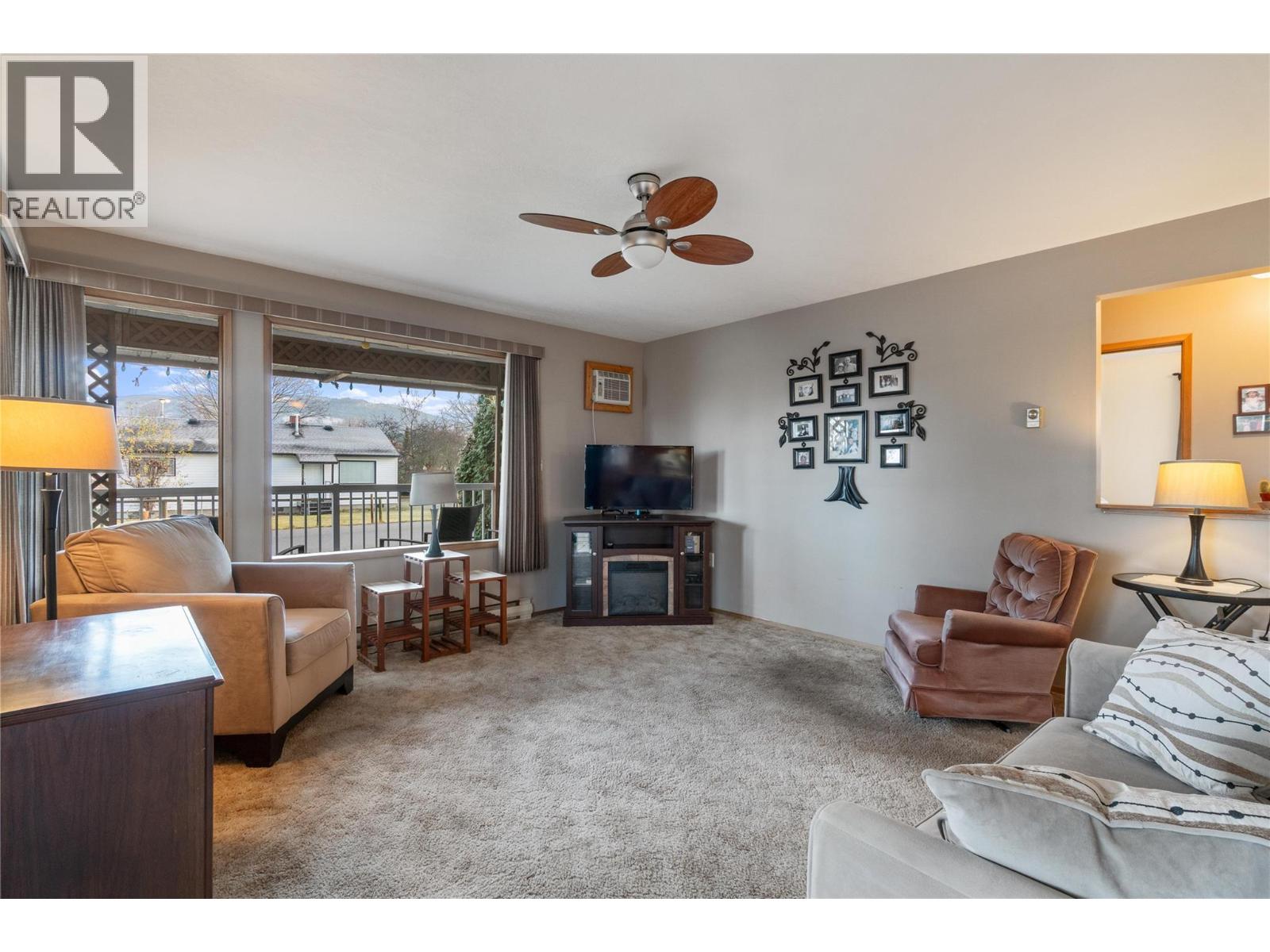  281 Hudson Street Northwest, Salmon Arm