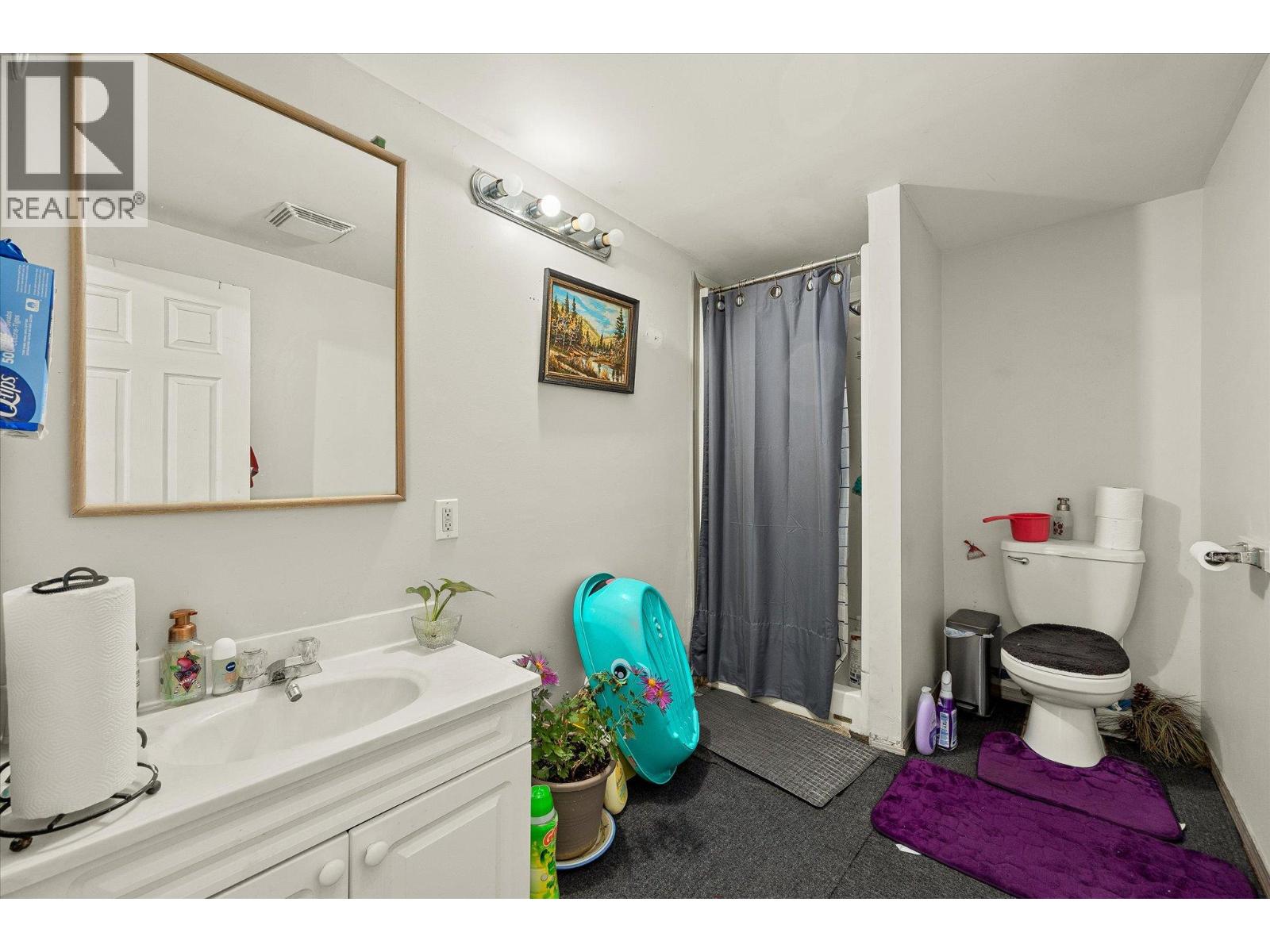 7414 97 Street, Osoyoos