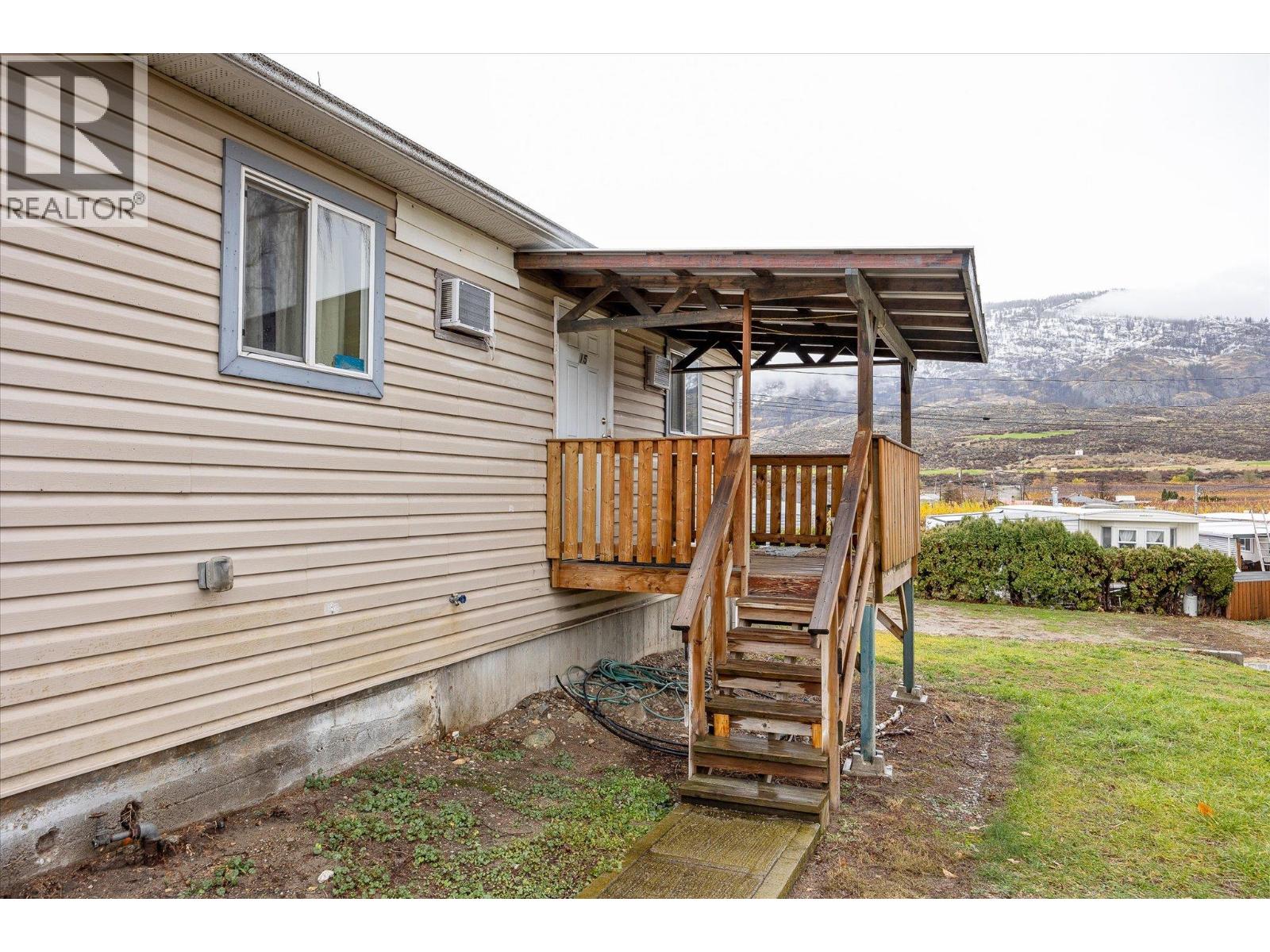 7414 97 Street, Osoyoos